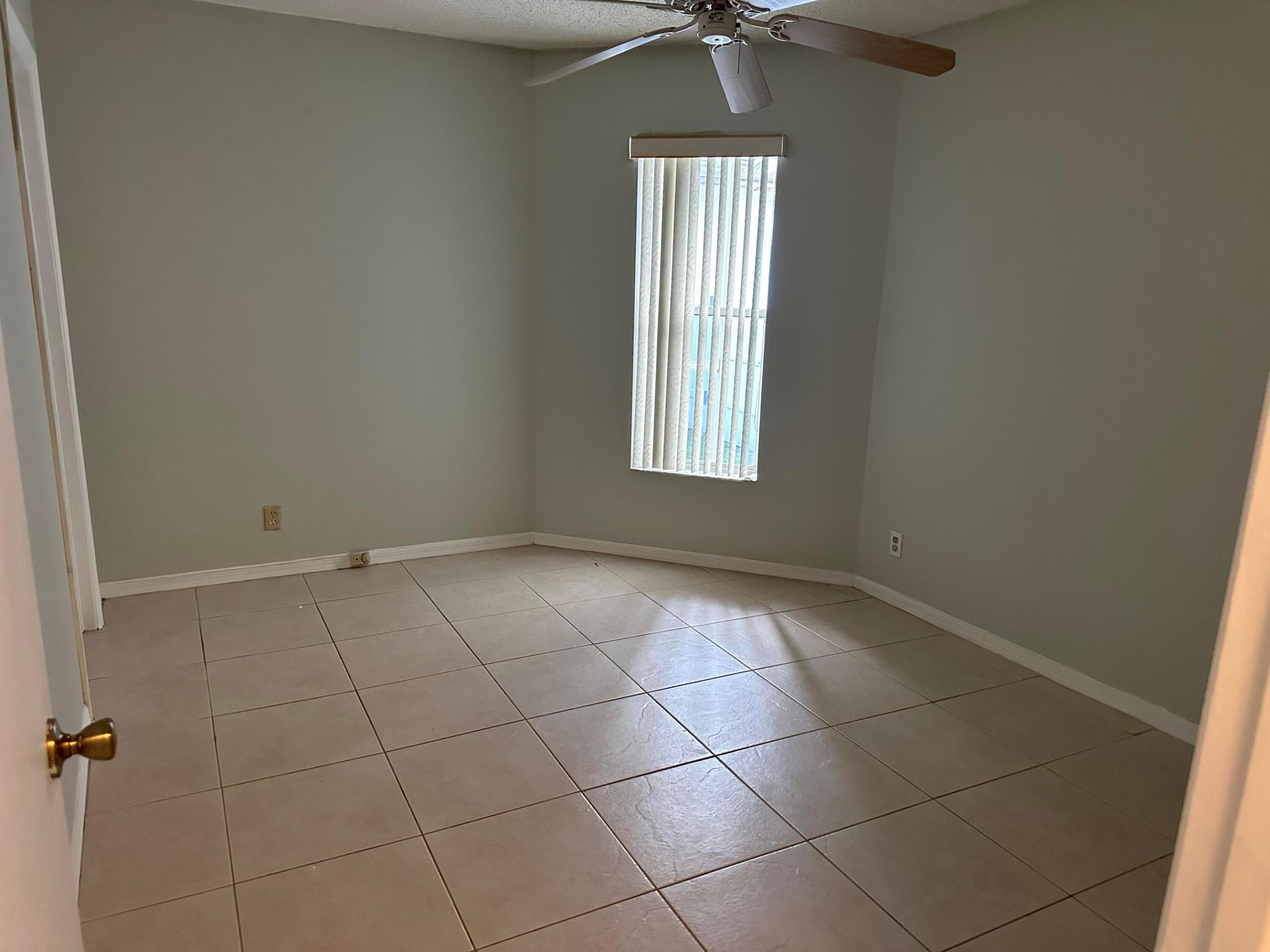FOXHALL PH 1 - Residential Lease