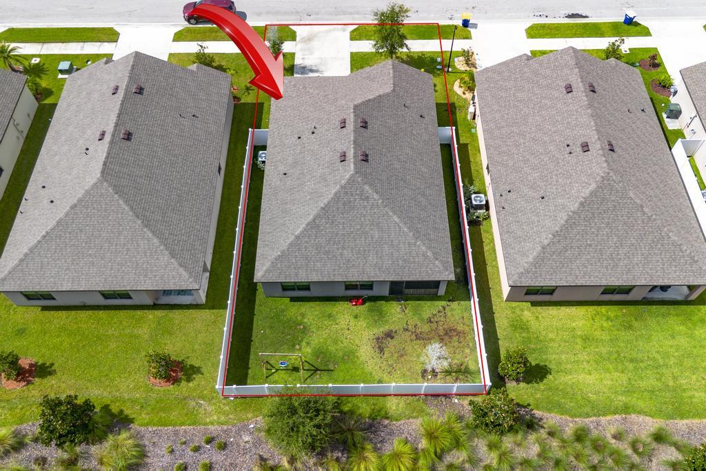 CELEBRATION POINTE - Residential