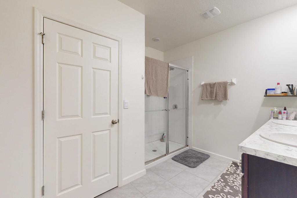 CELEBRATION POINTE - Residential