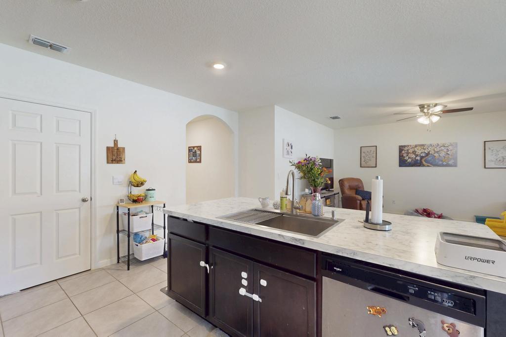 CELEBRATION POINTE - Residential
