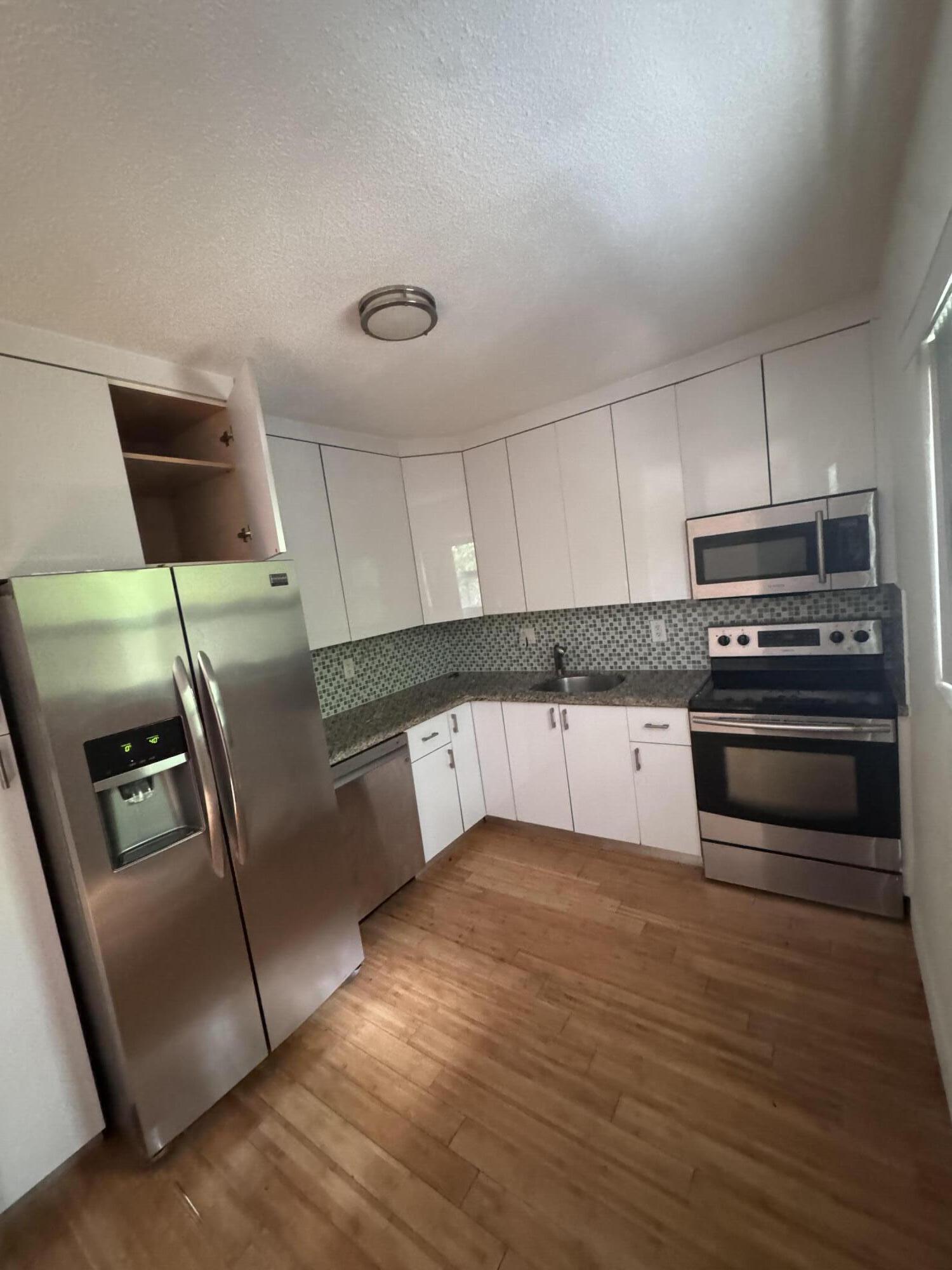 NORTH GATE - Residential Lease