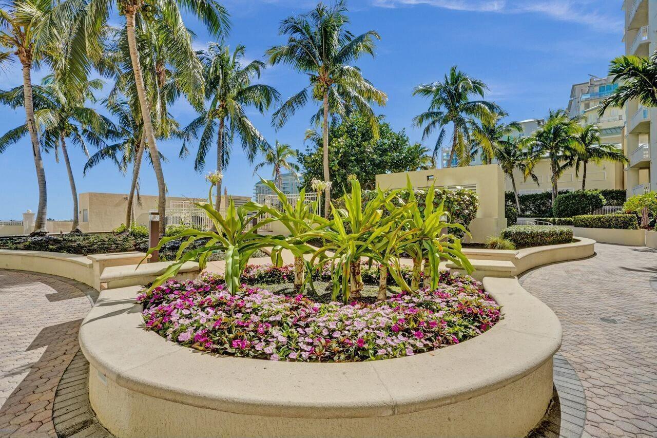CASA COSTA CONDO - Residential