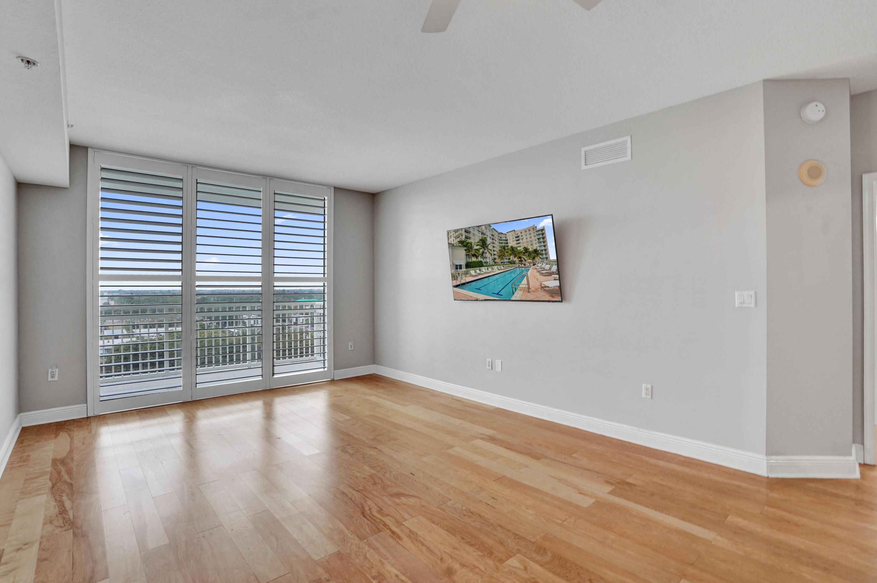 CASA COSTA CONDO - Residential