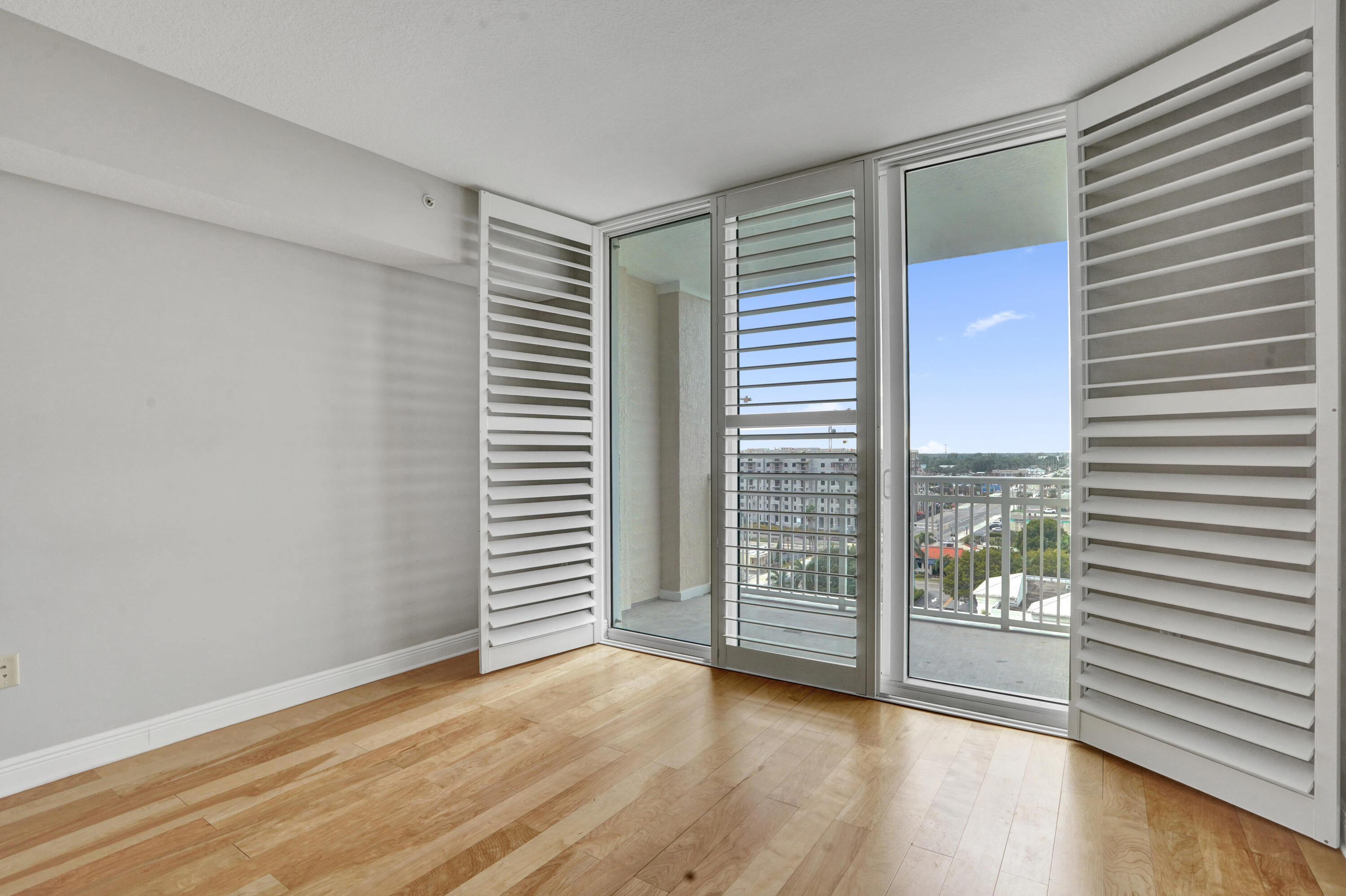 CASA COSTA CONDO - Residential