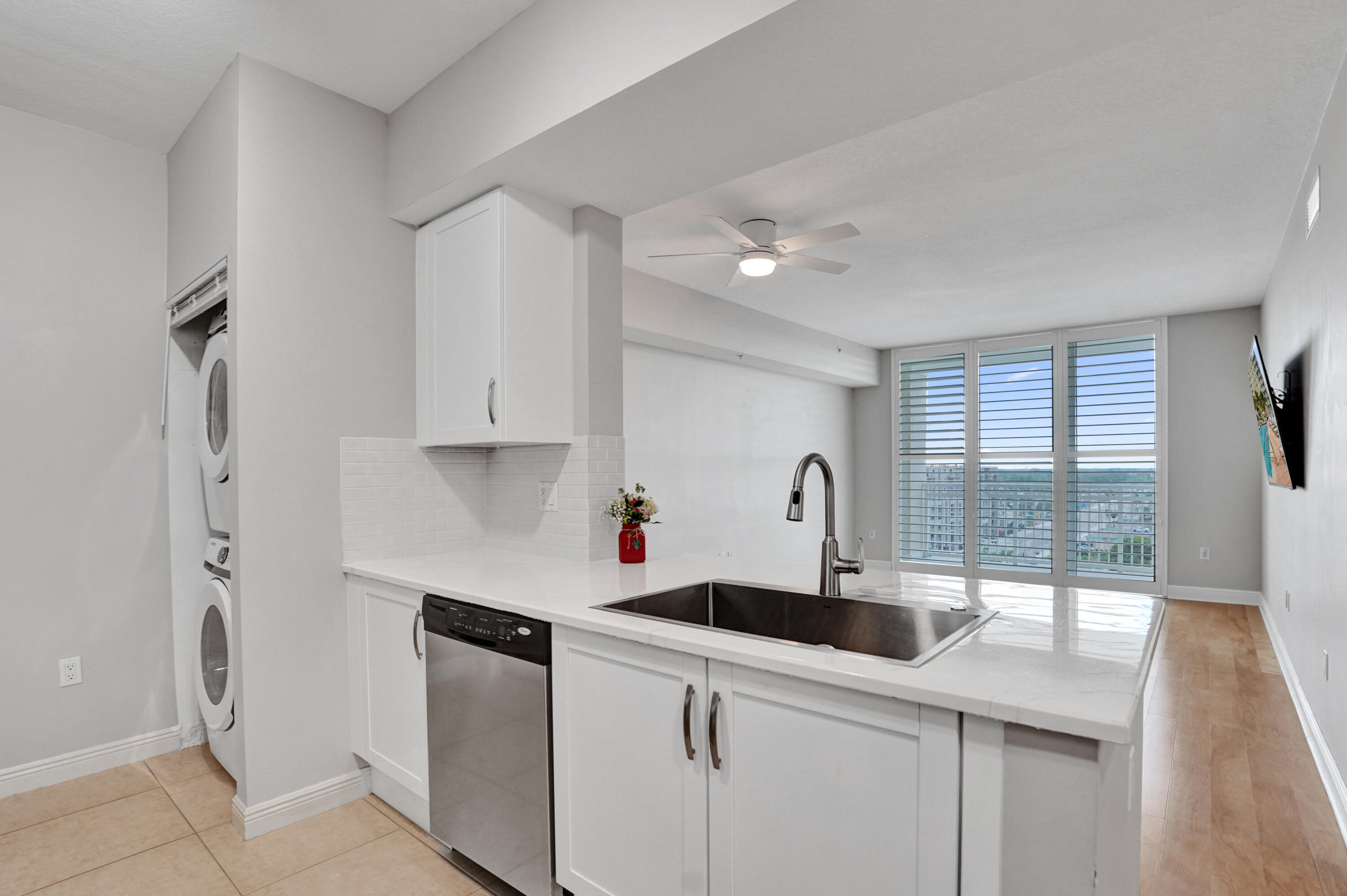 CASA COSTA CONDO - Residential