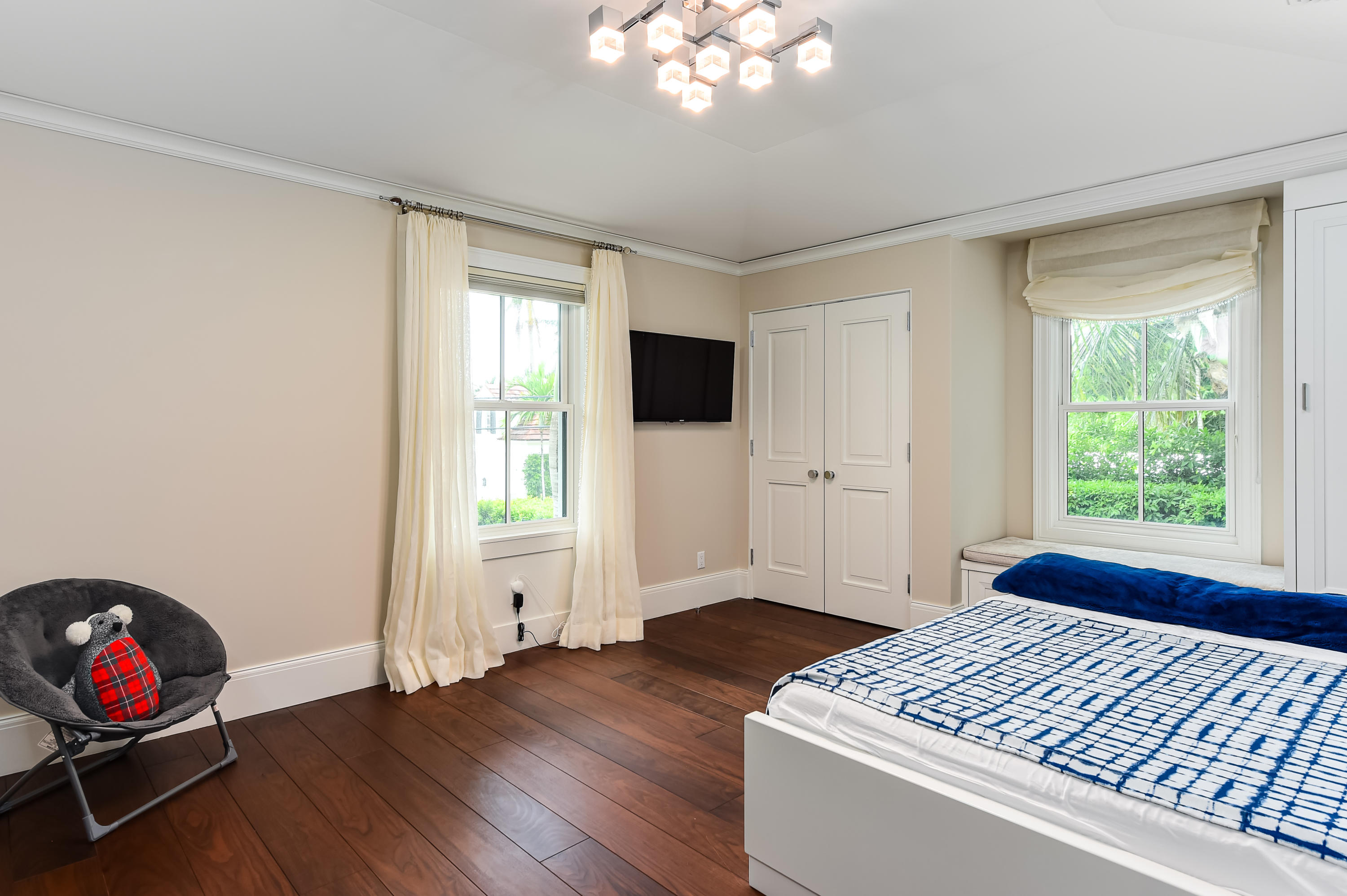 Poinciana Park - Residential