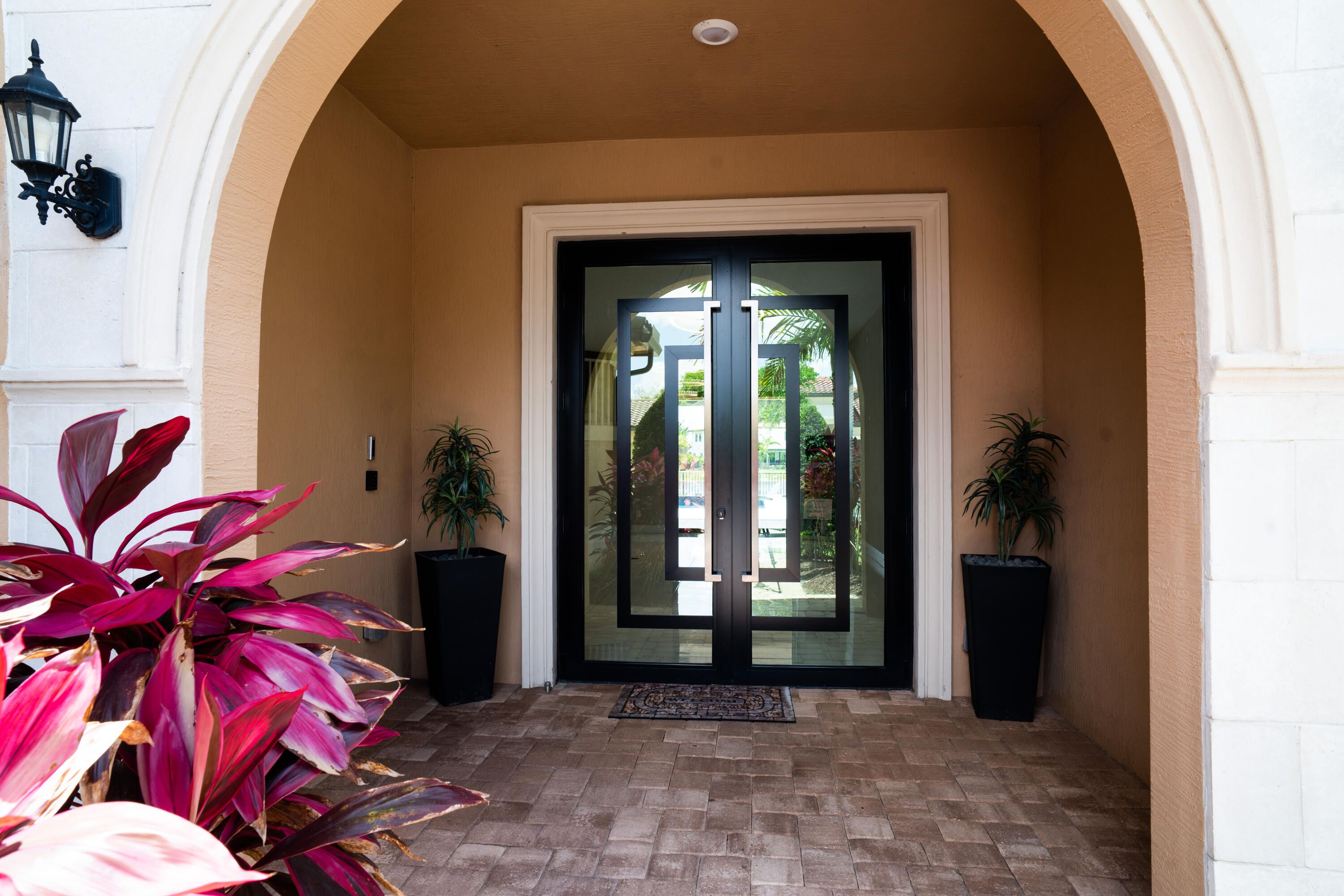 PARKLAND BAY - Residential