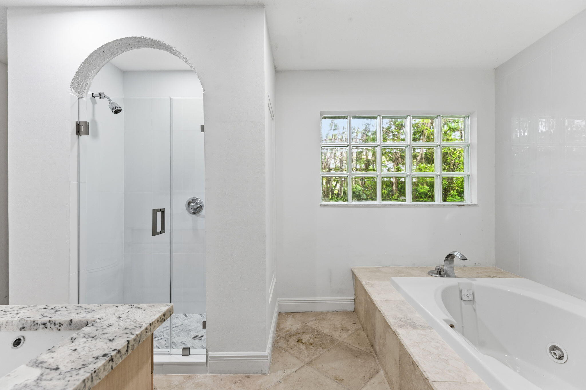 ROSELAND PARK - Residential