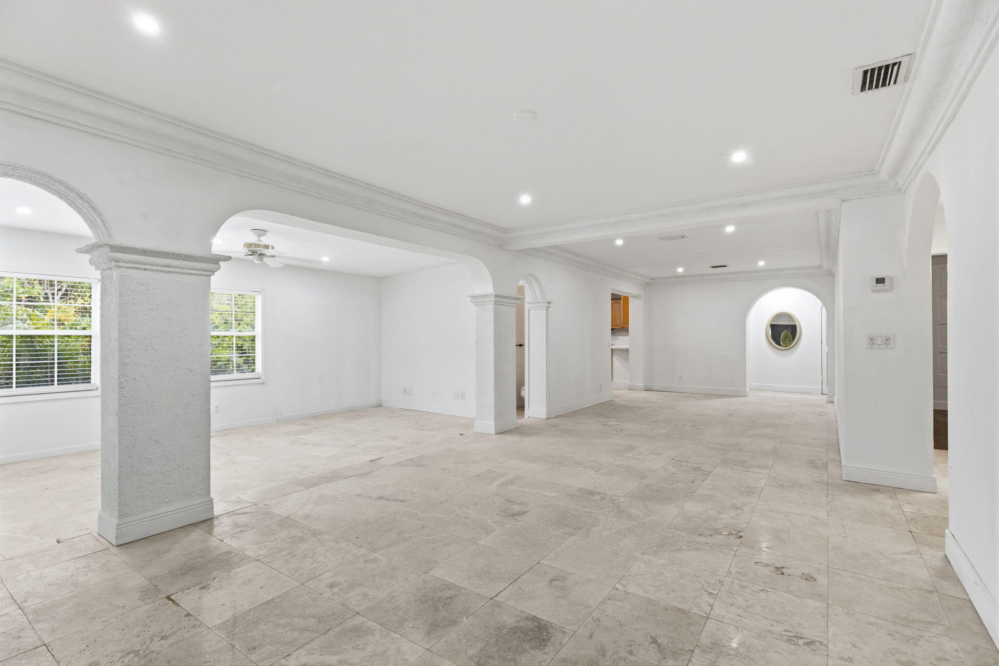 ROSELAND PARK - Residential