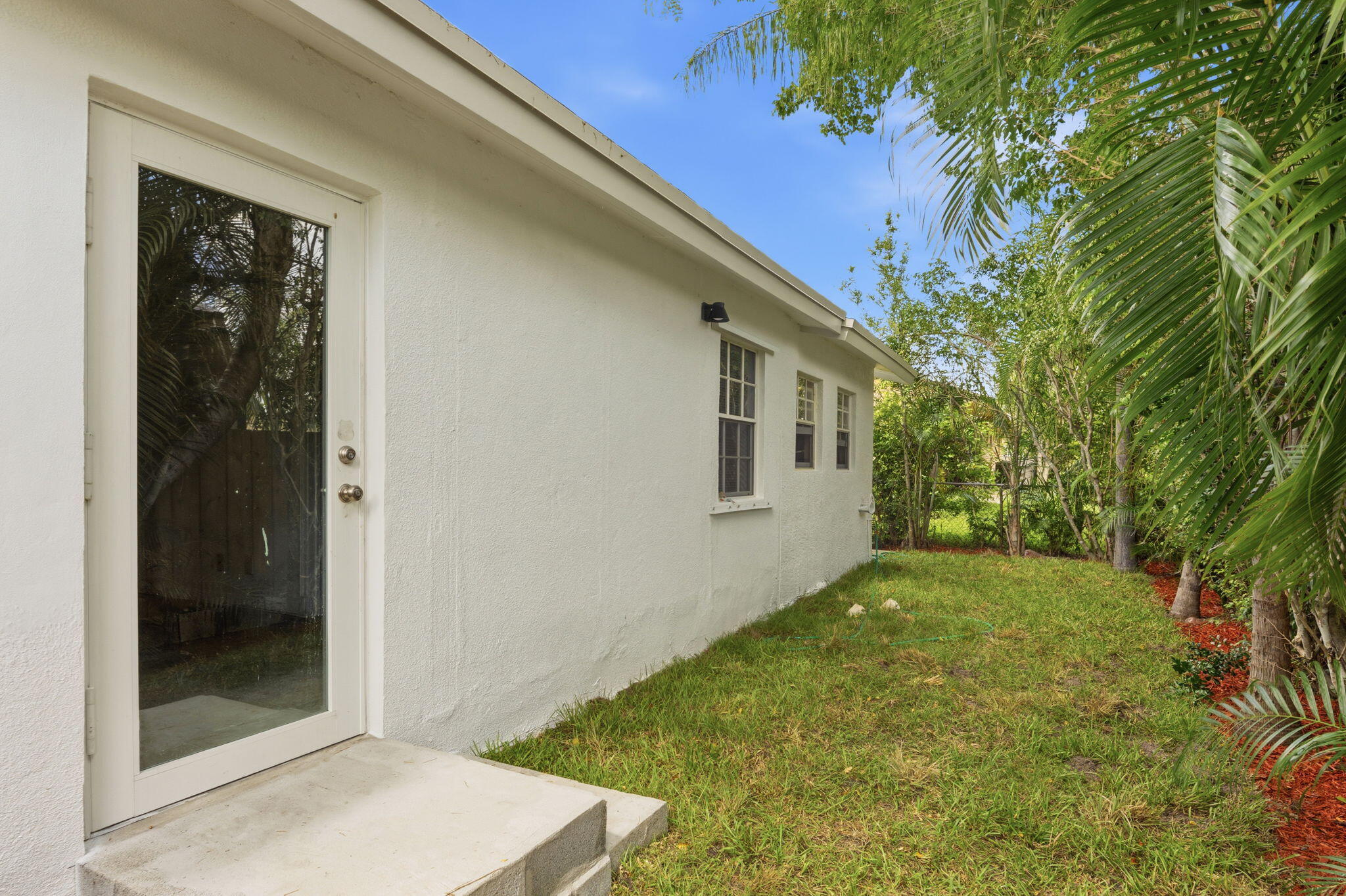ROSELAND PARK - Residential