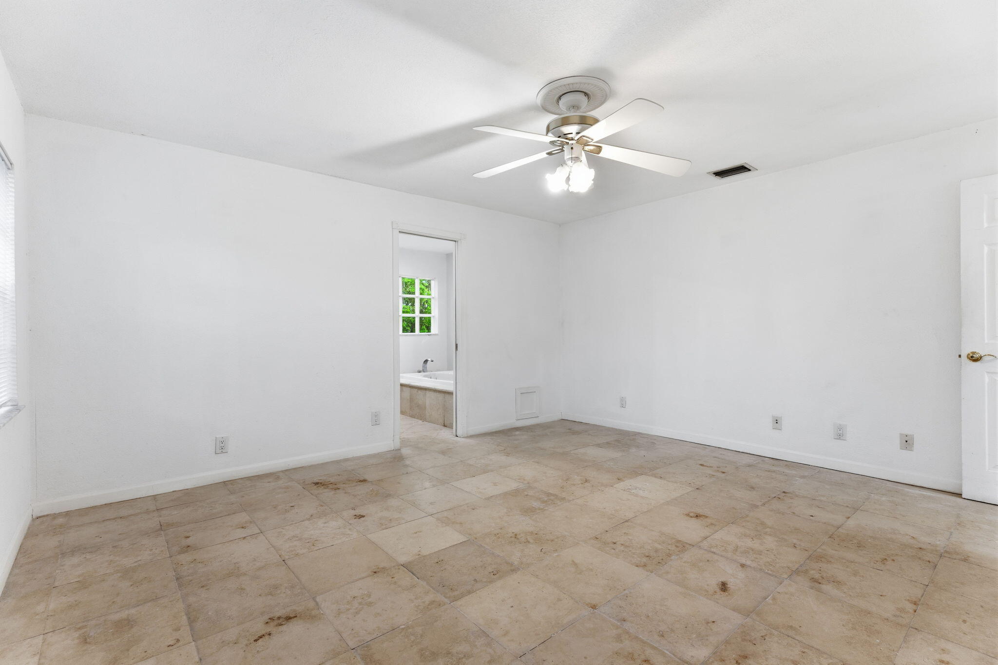 ROSELAND PARK - Residential