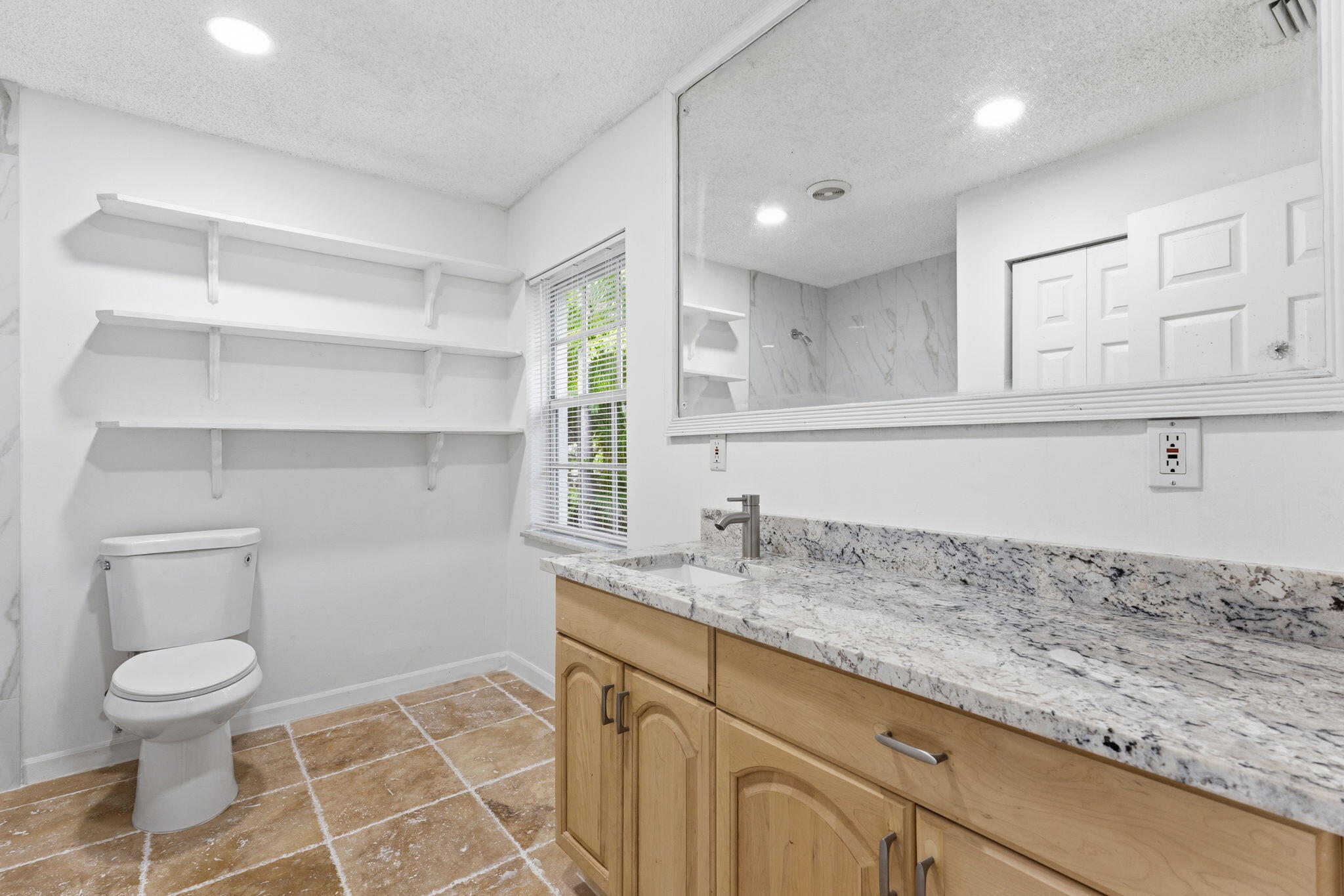 ROSELAND PARK - Residential