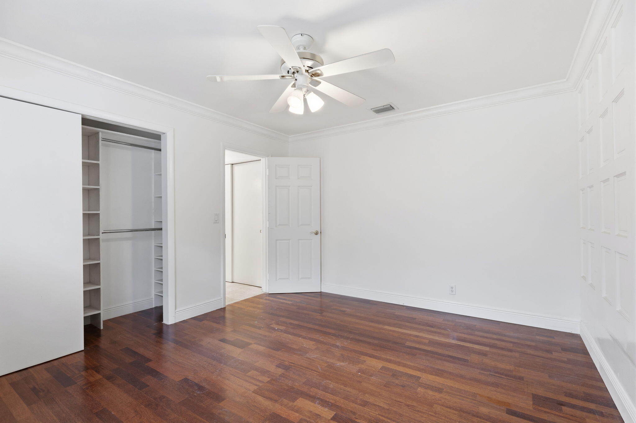ROSELAND PARK - Residential