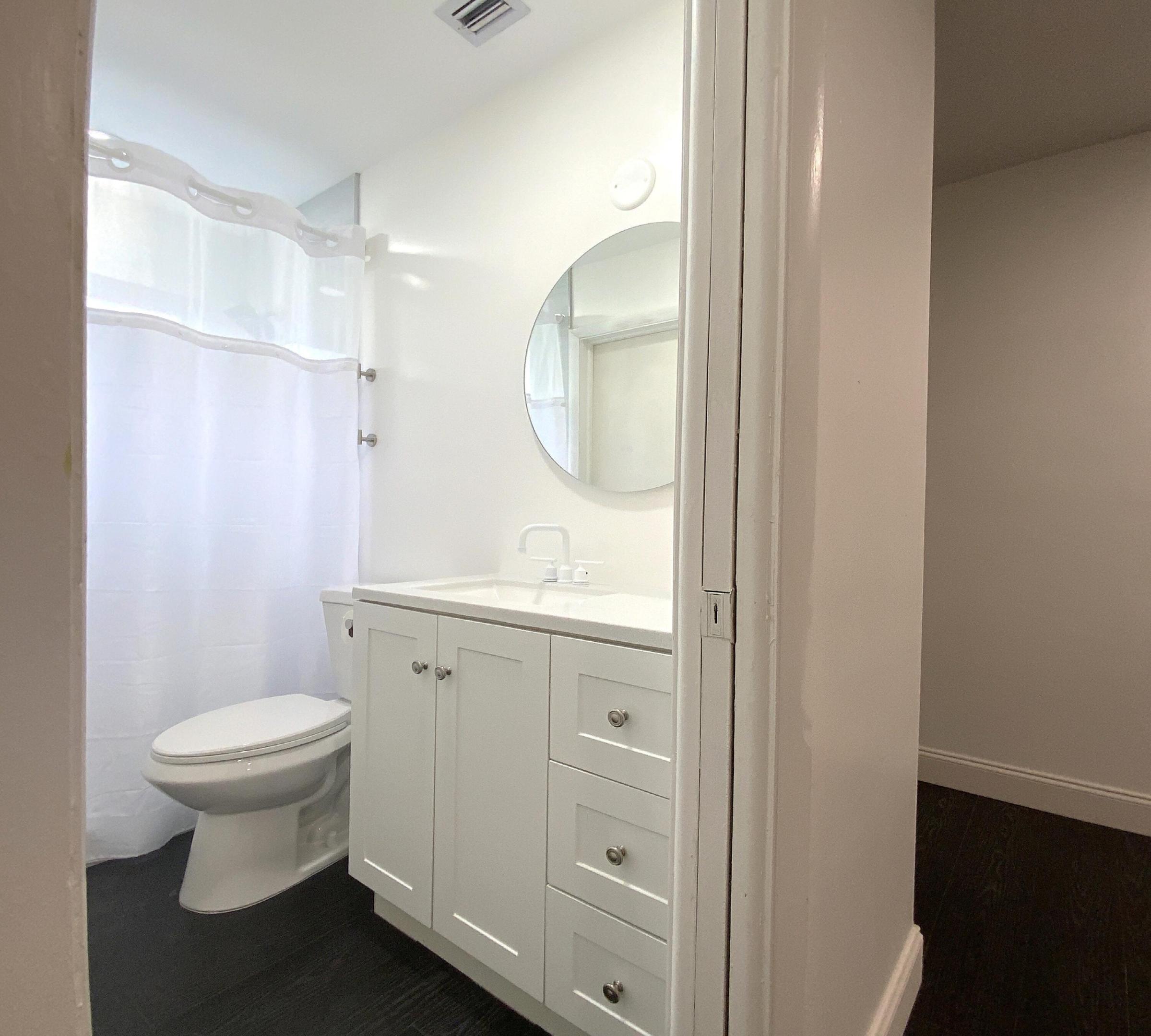 LAUDERDALE LAKES GOLF ESTATES - Residential Lease