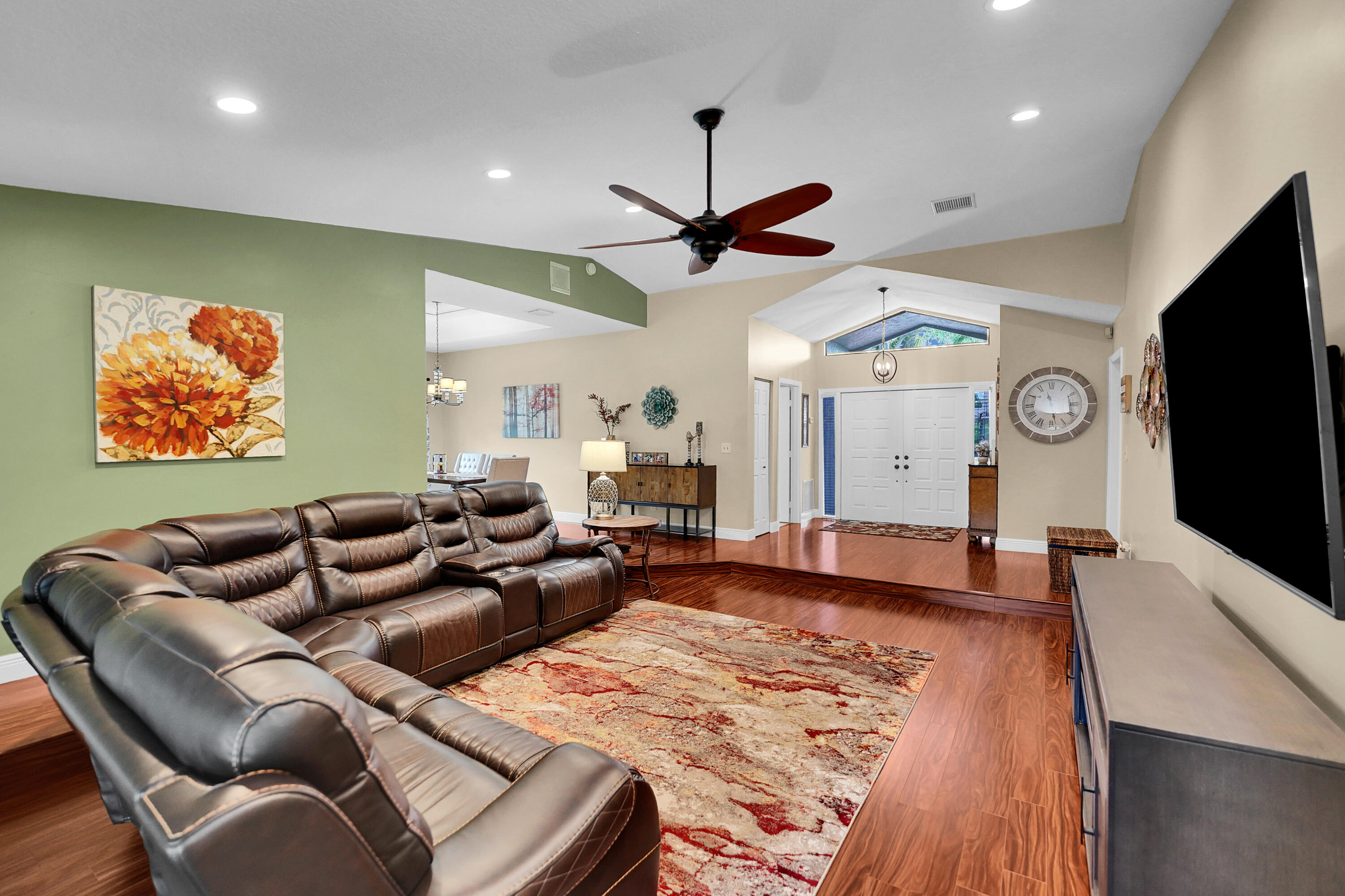 PINE RIDGE NORTH - Residential