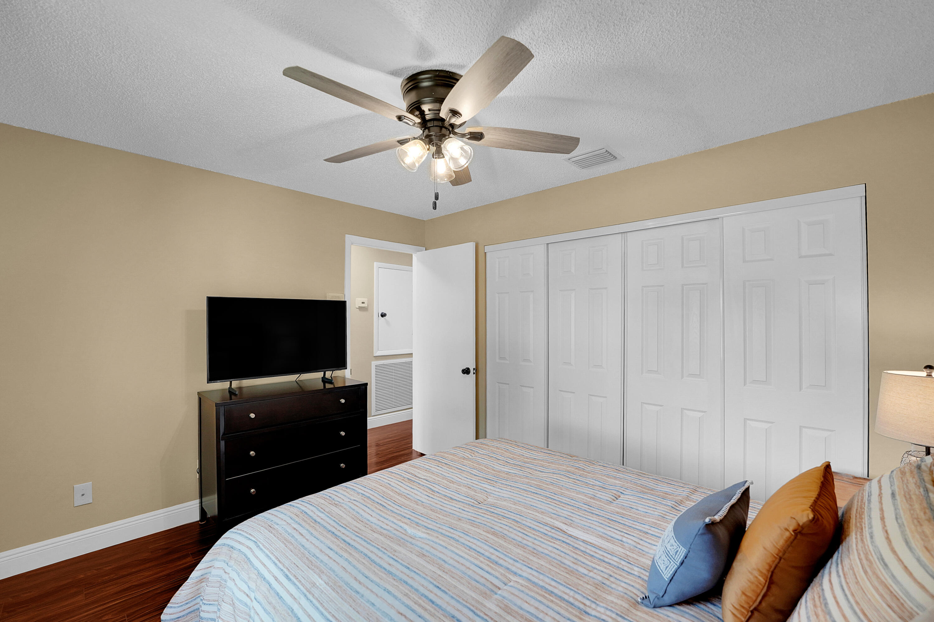 PINE RIDGE NORTH - Residential