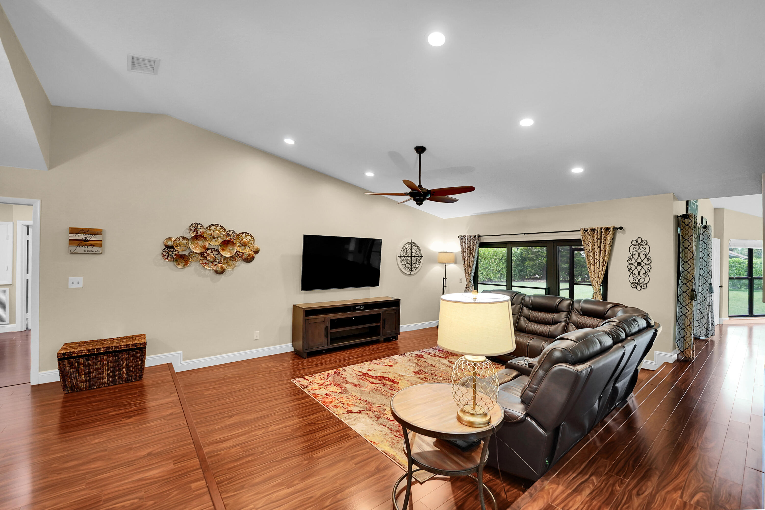 PINE RIDGE NORTH - Residential