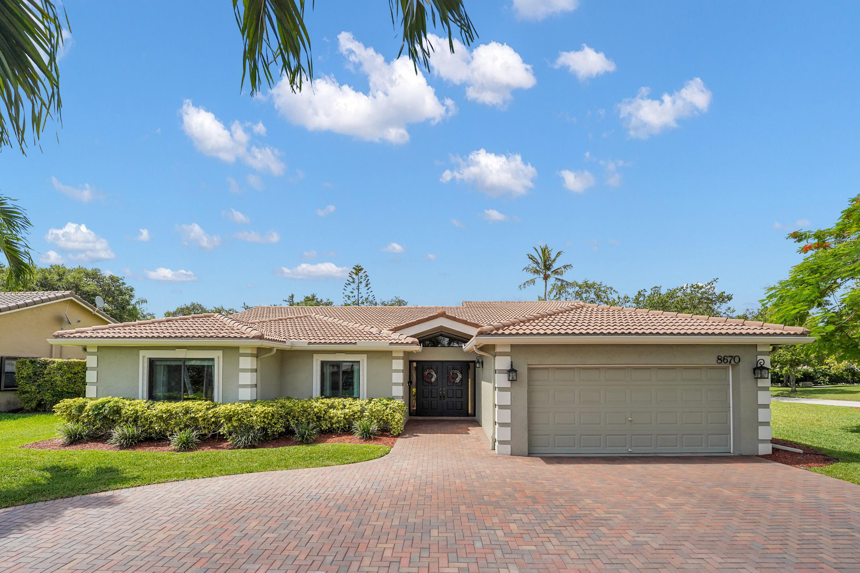 PINE RIDGE NORTH - Residential
