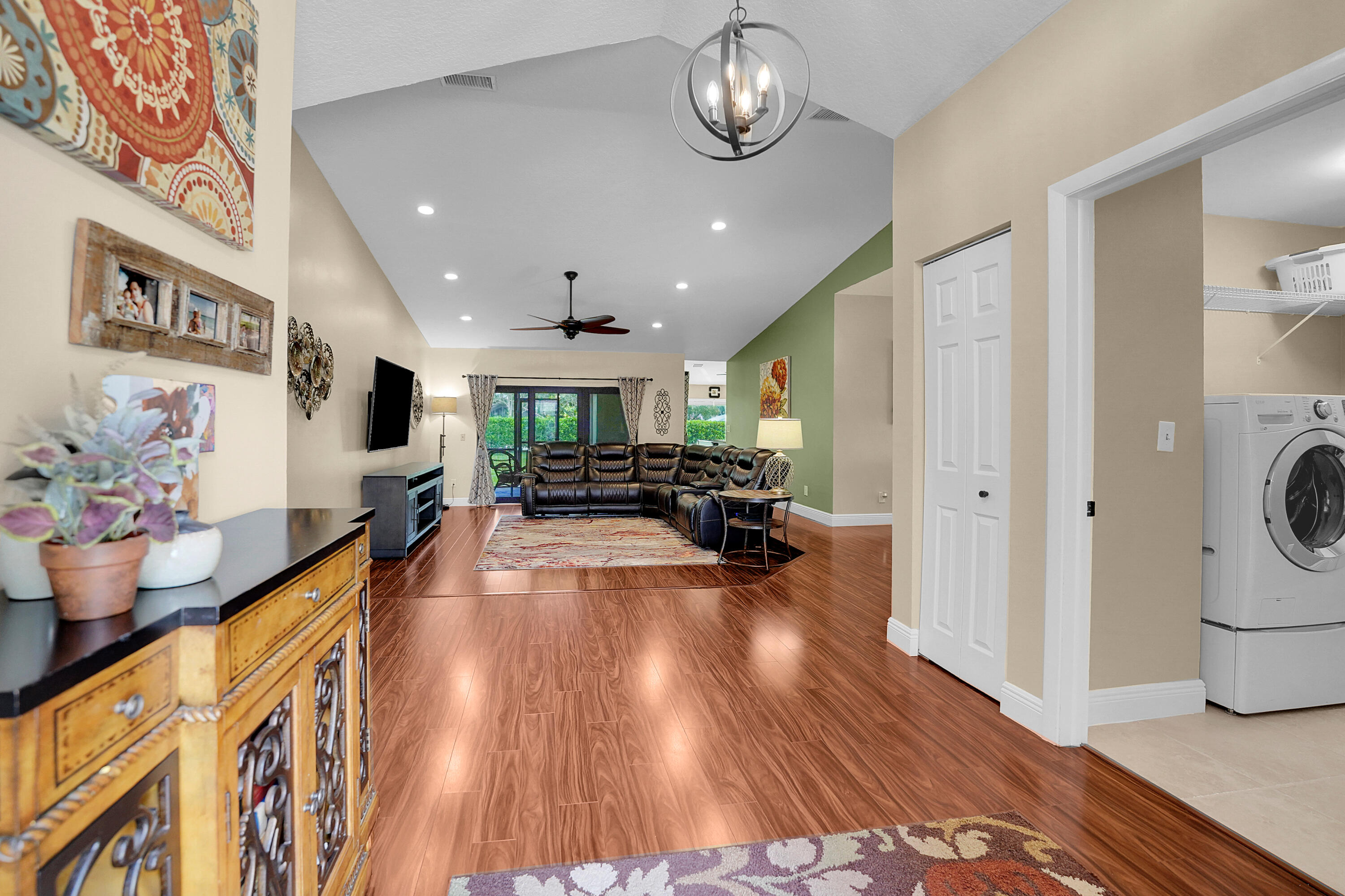 PINE RIDGE NORTH - Residential