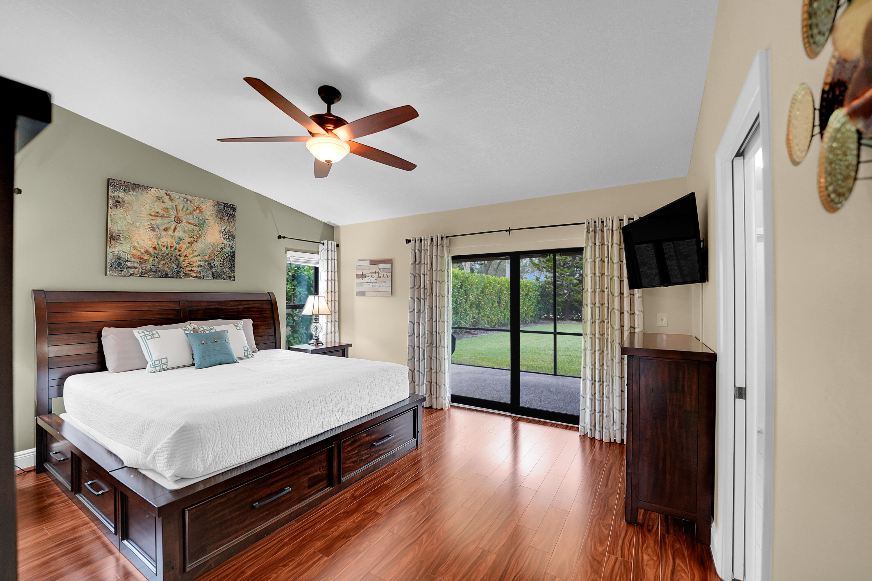 PINE RIDGE NORTH - Residential