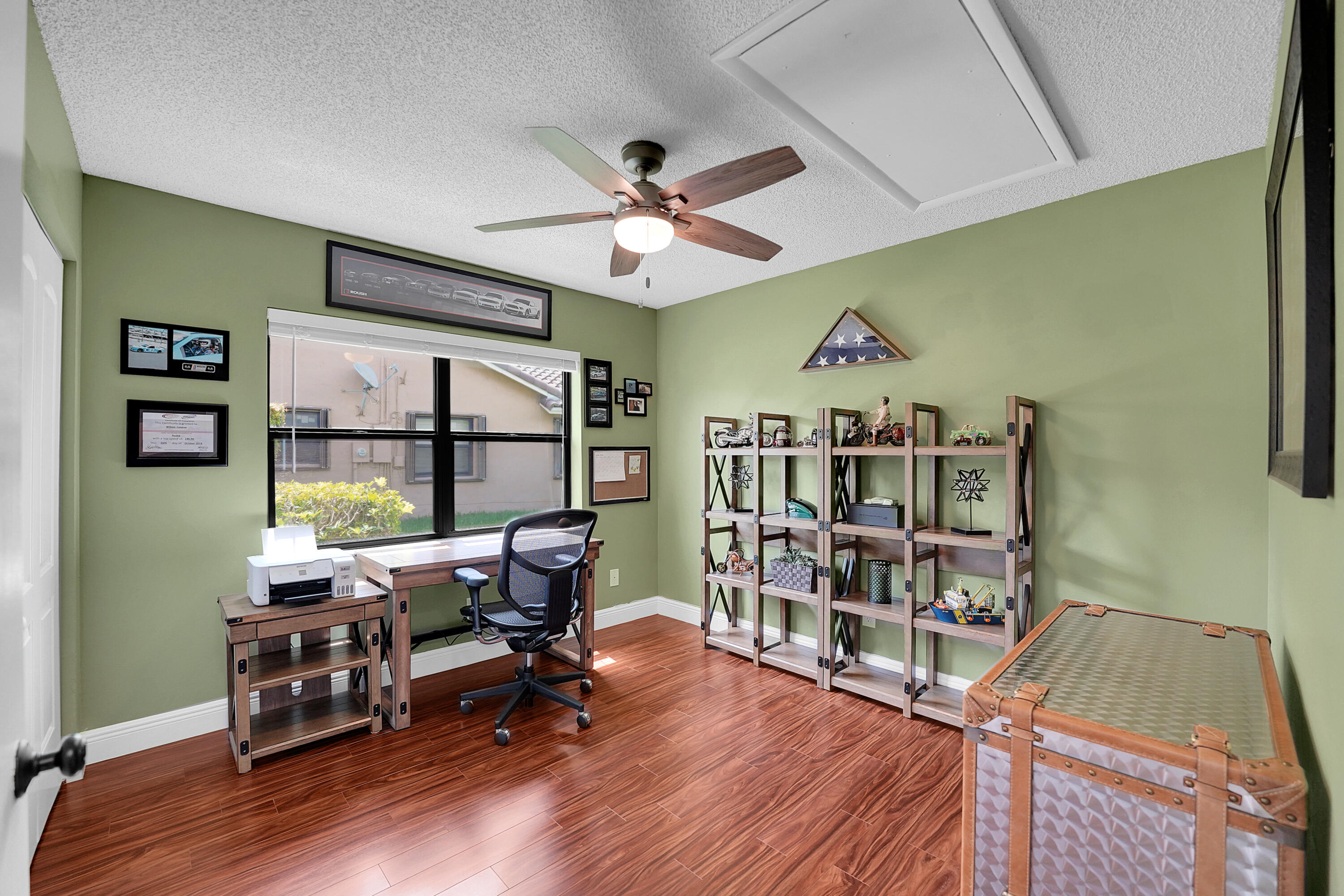 PINE RIDGE NORTH - Residential