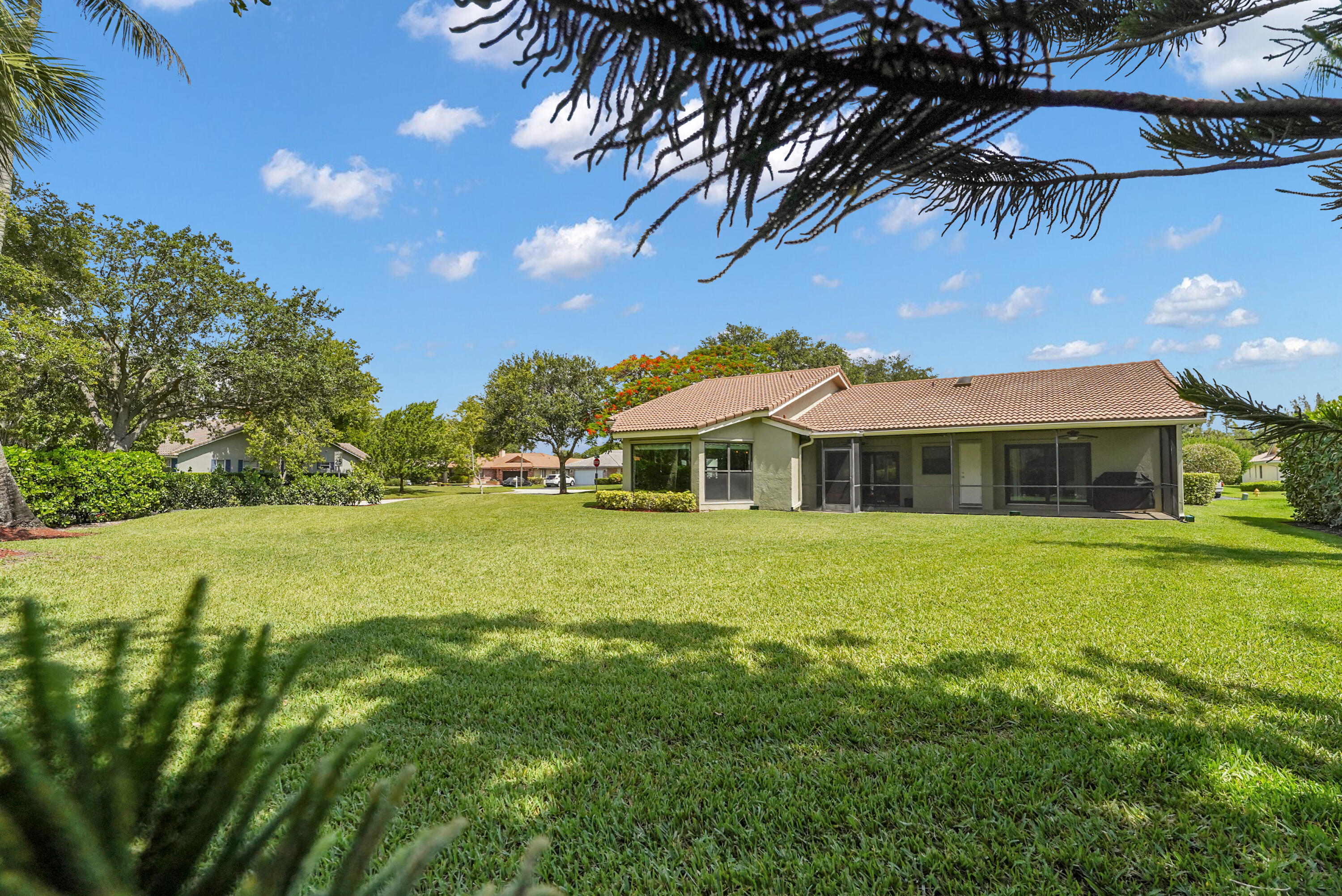 PINE RIDGE NORTH - Residential