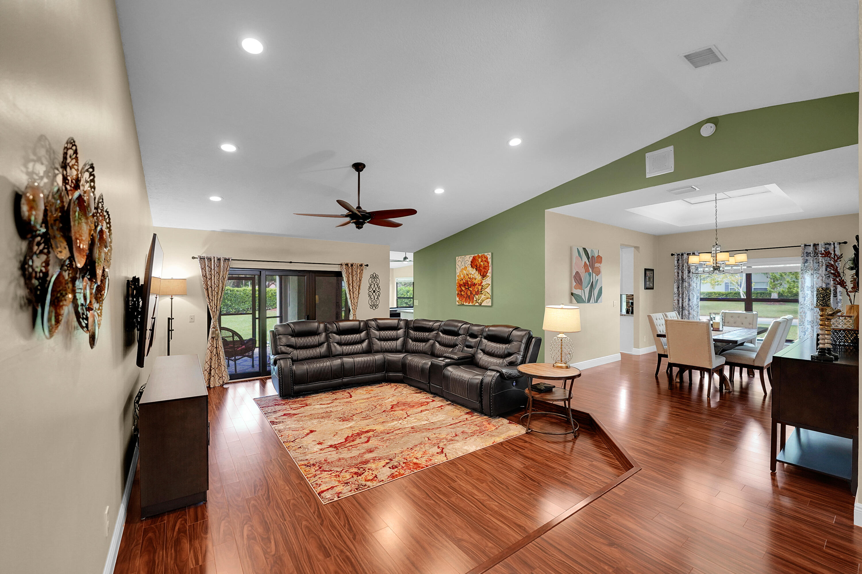 PINE RIDGE NORTH - Residential