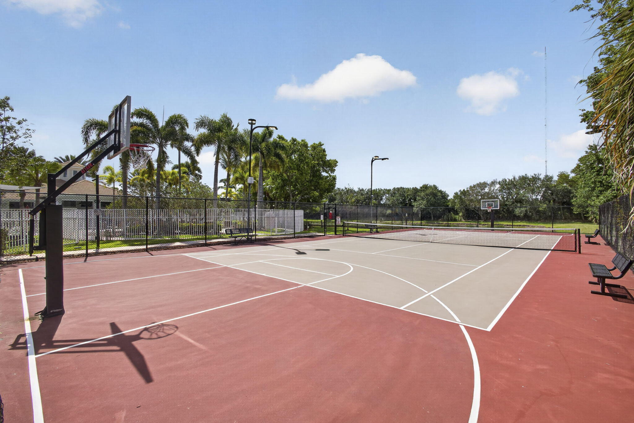 THOROUGHBRED LAKE ESTATES 1 - Residential