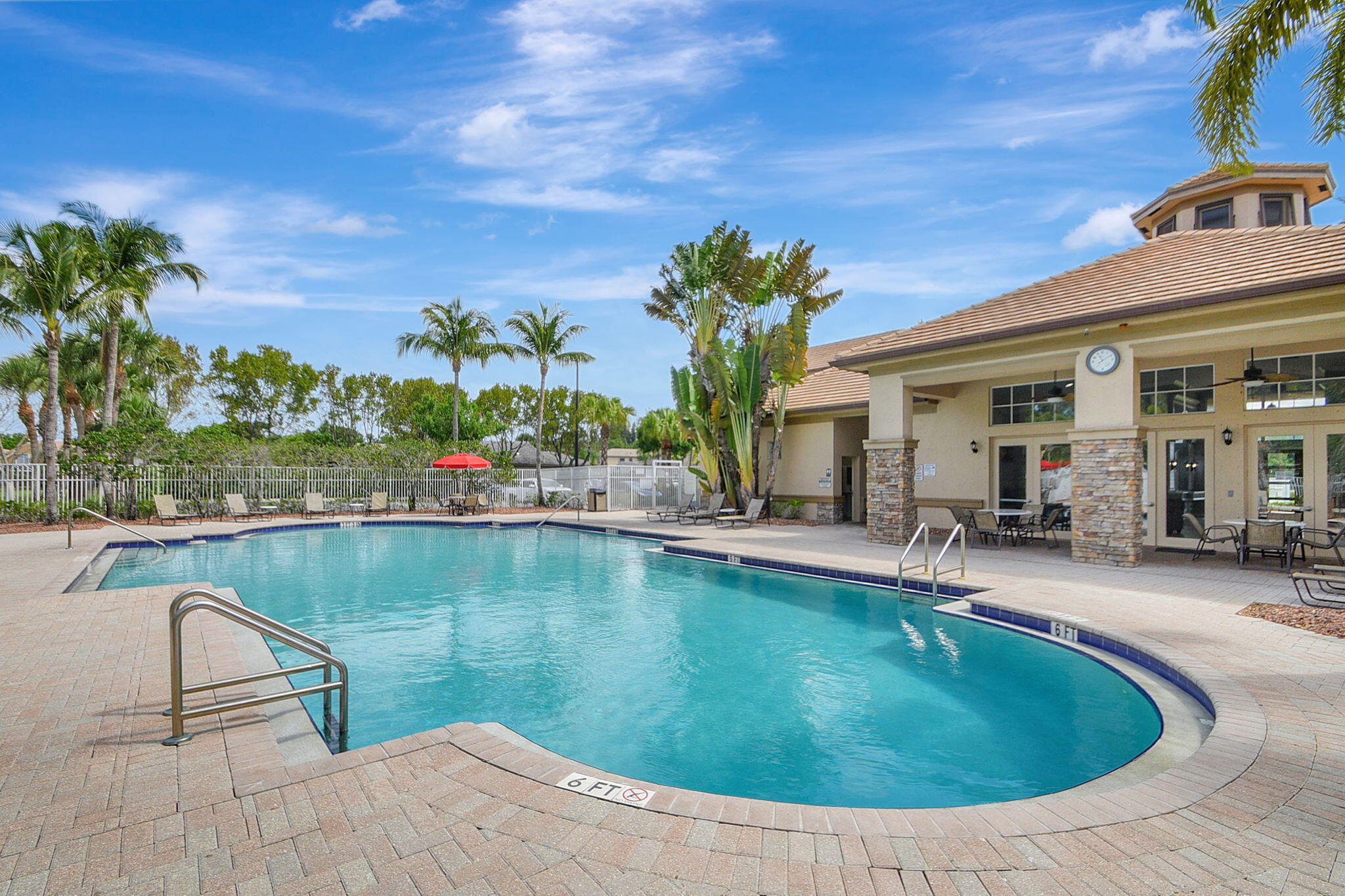 THOROUGHBRED LAKE ESTATES 1 - Residential