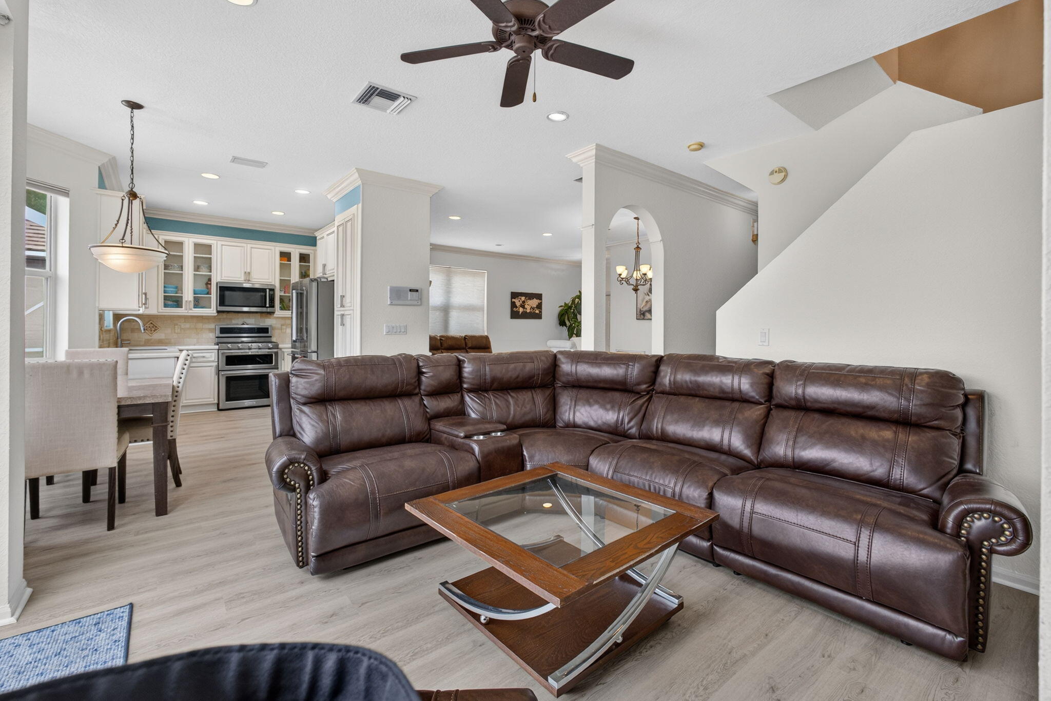 THOROUGHBRED LAKE ESTATES 1 - Residential