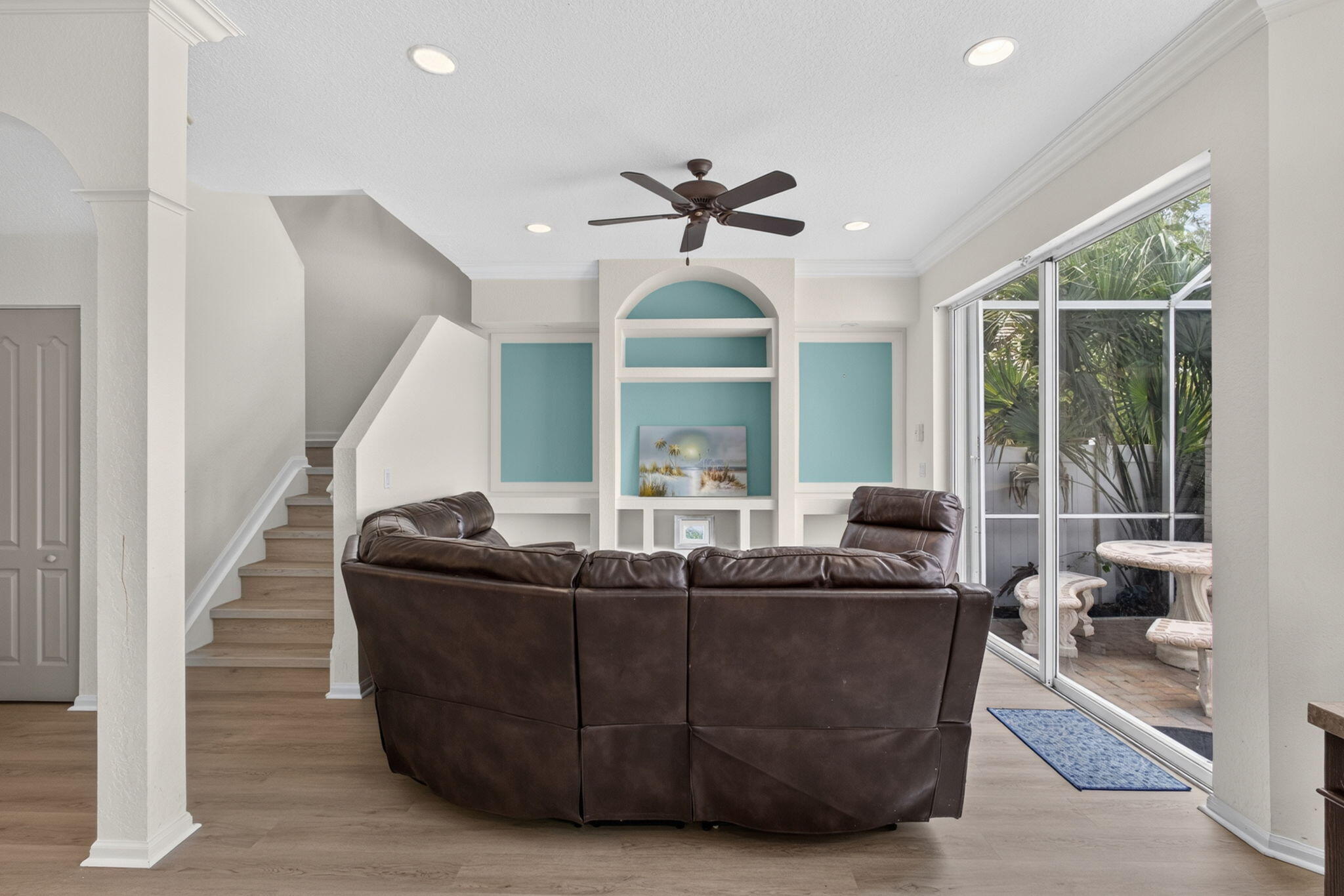 THOROUGHBRED LAKE ESTATES 1 - Residential