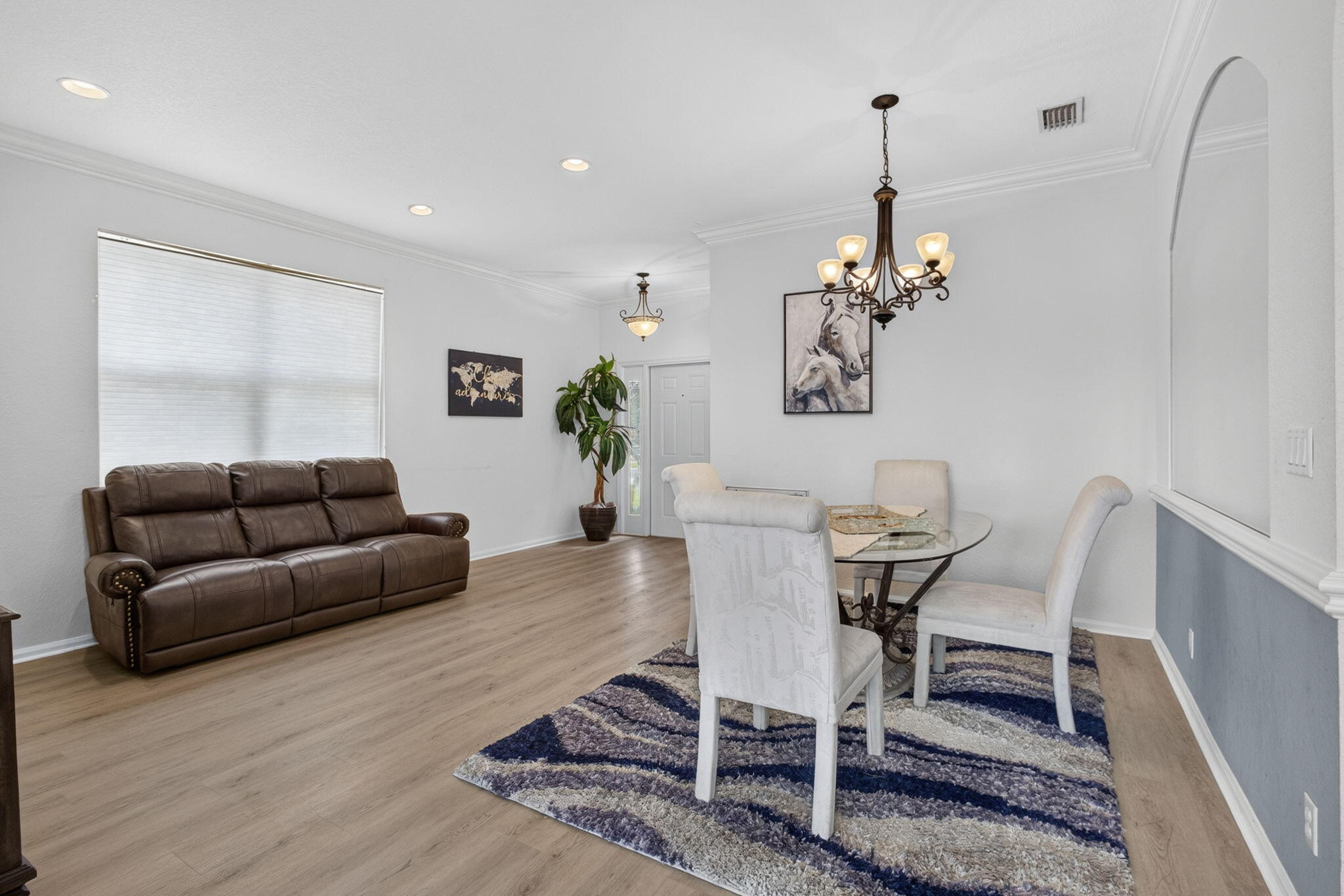 THOROUGHBRED LAKE ESTATES 1 - Residential