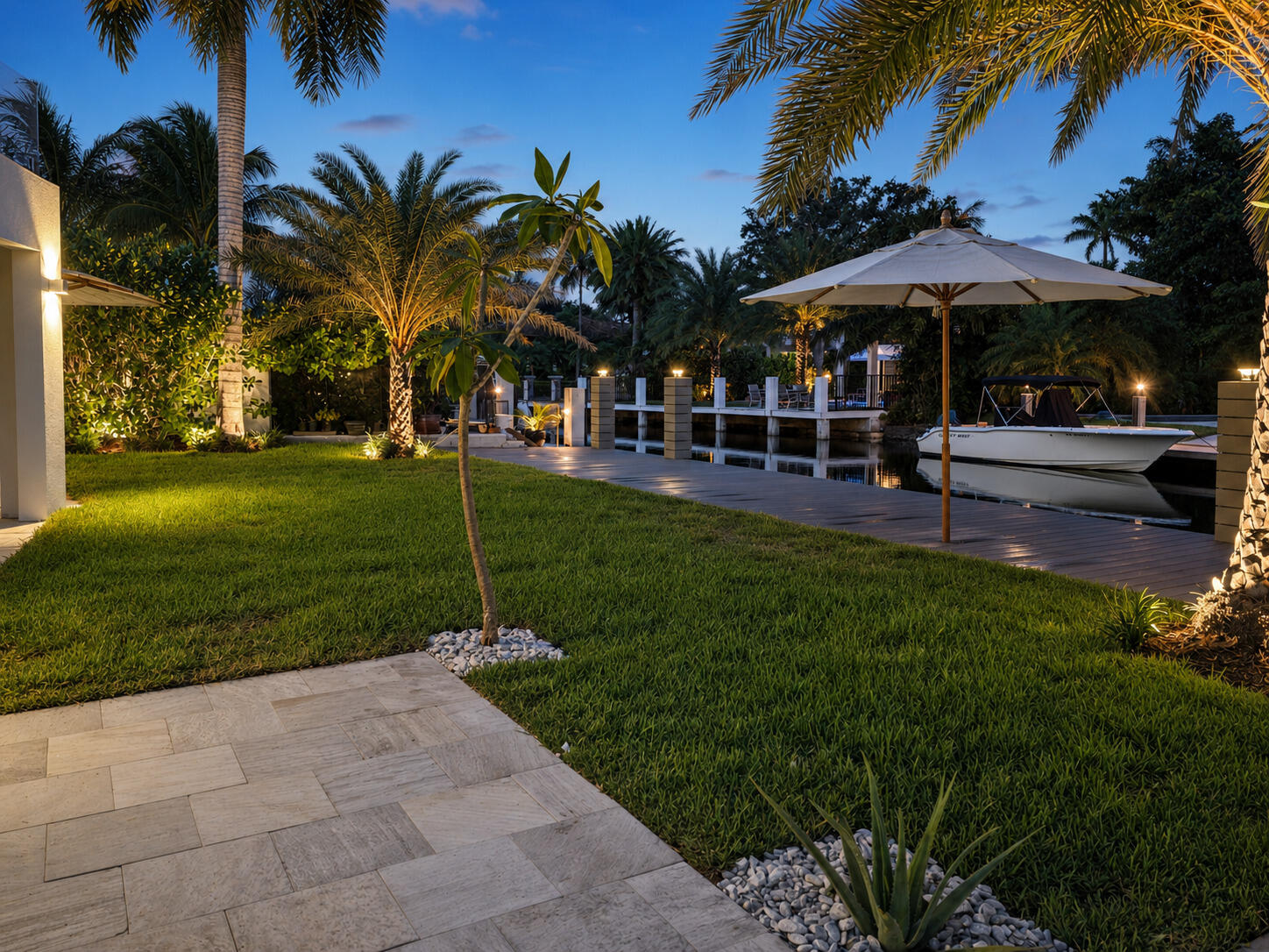 RIO VISTA ISLES - Residential