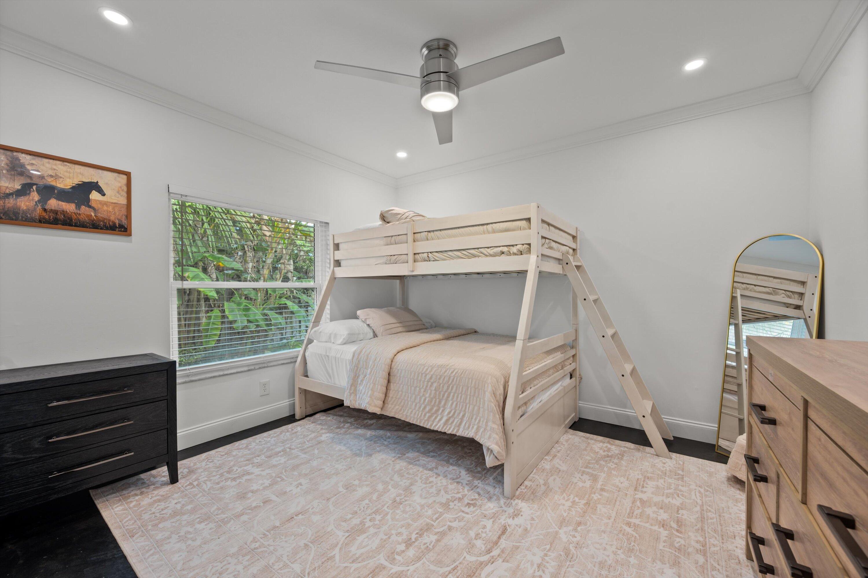 SUGAR POND MANOR OF WELLINGTON - Residential Lease
