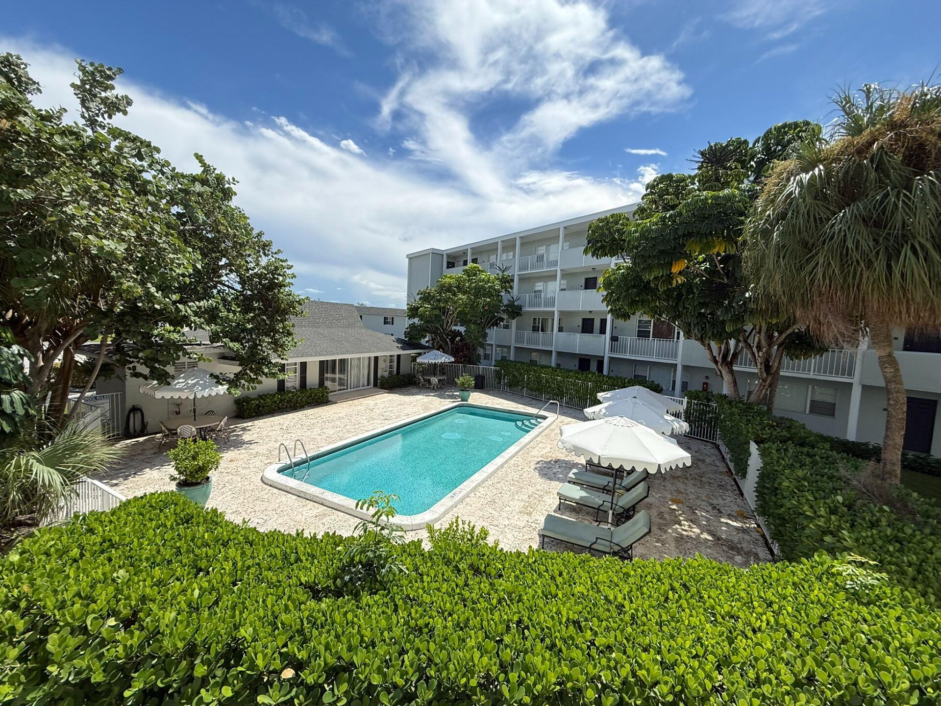 Palm Beach Lakes South Re - Residential Lease