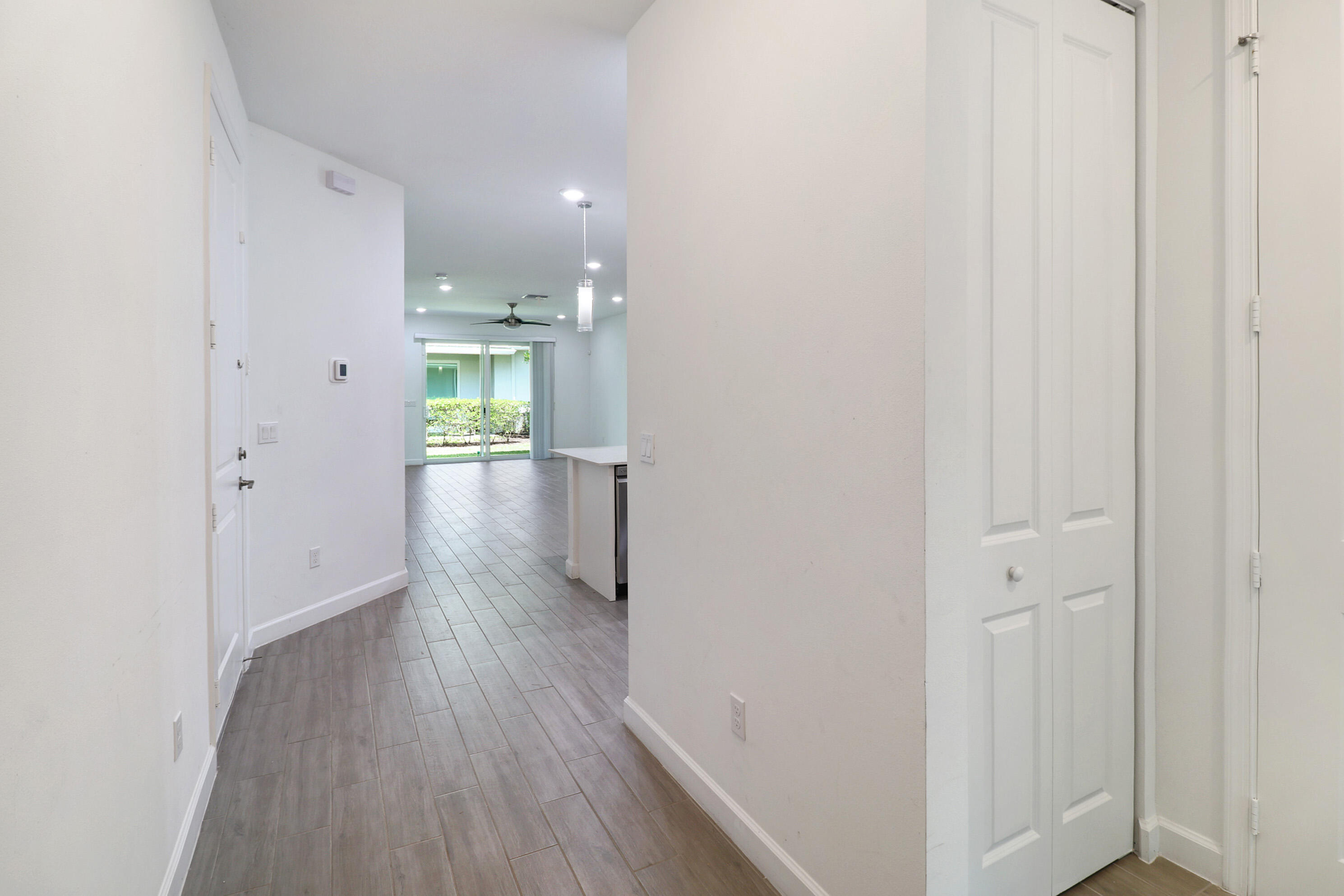 AVALON TRAILS AT VILLAGES OF ORIOLE PUD - Residential