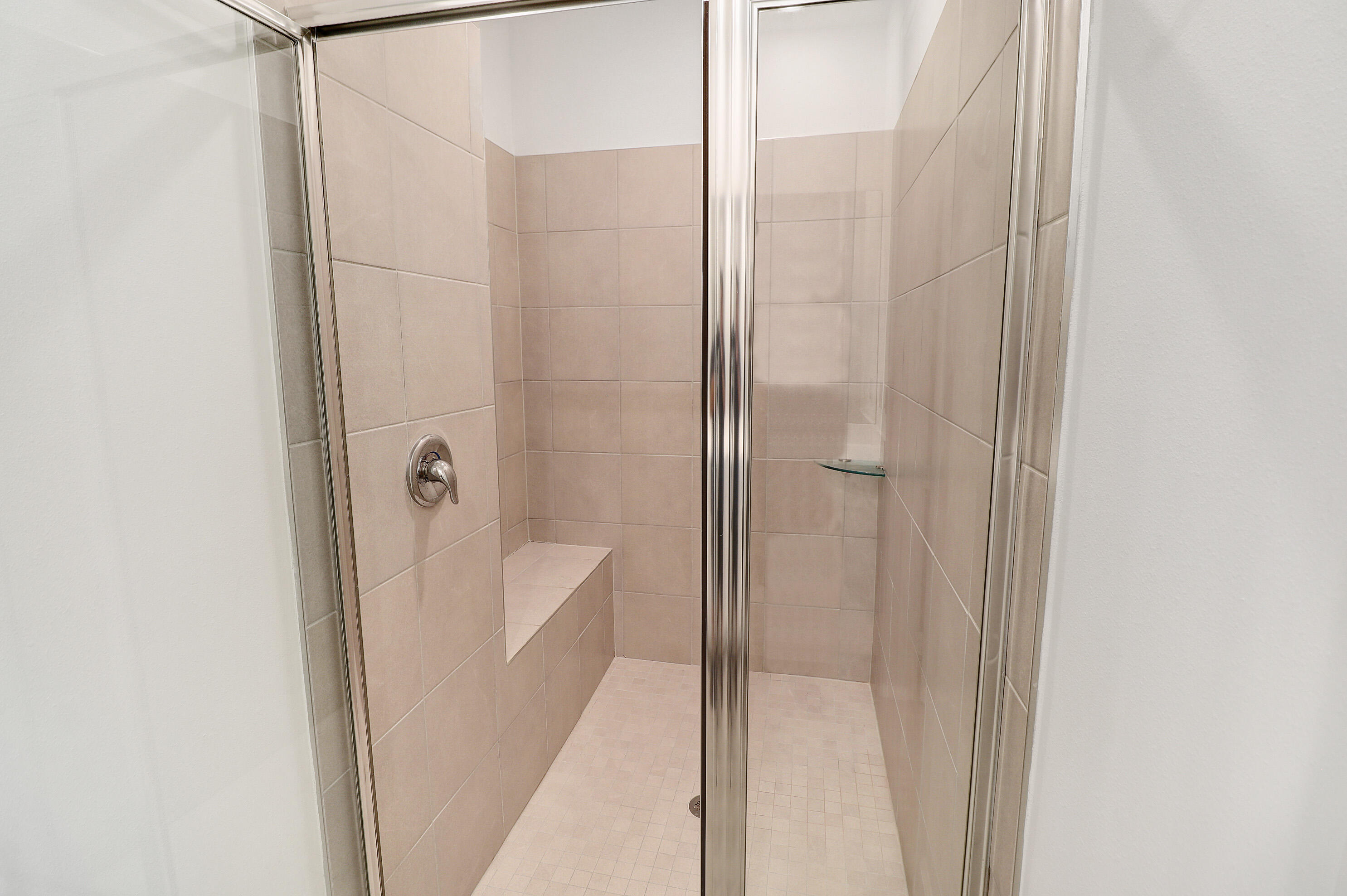 AVALON TRAILS AT VILLAGES OF ORIOLE PUD - Residential