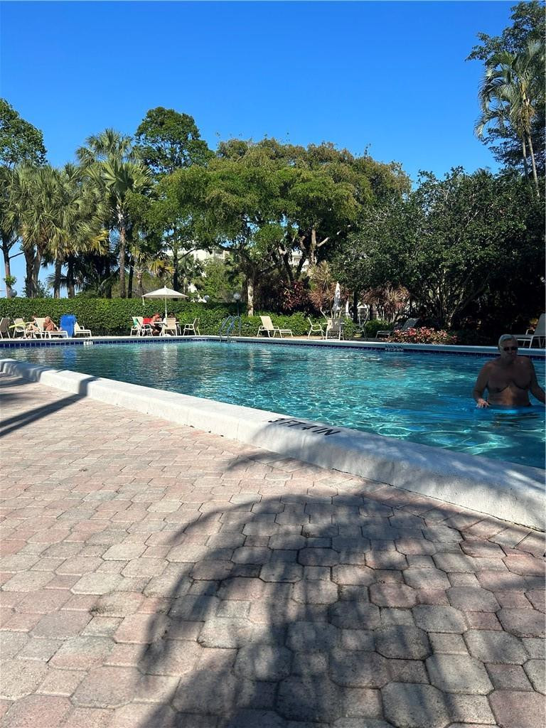 NO 42 PALM-AIRE COUNTRY CLUB - Residential Lease