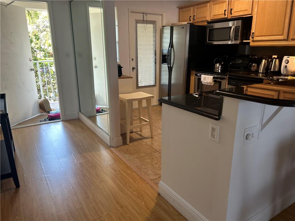 NO 42 PALM-AIRE COUNTRY CLUB - Residential Lease