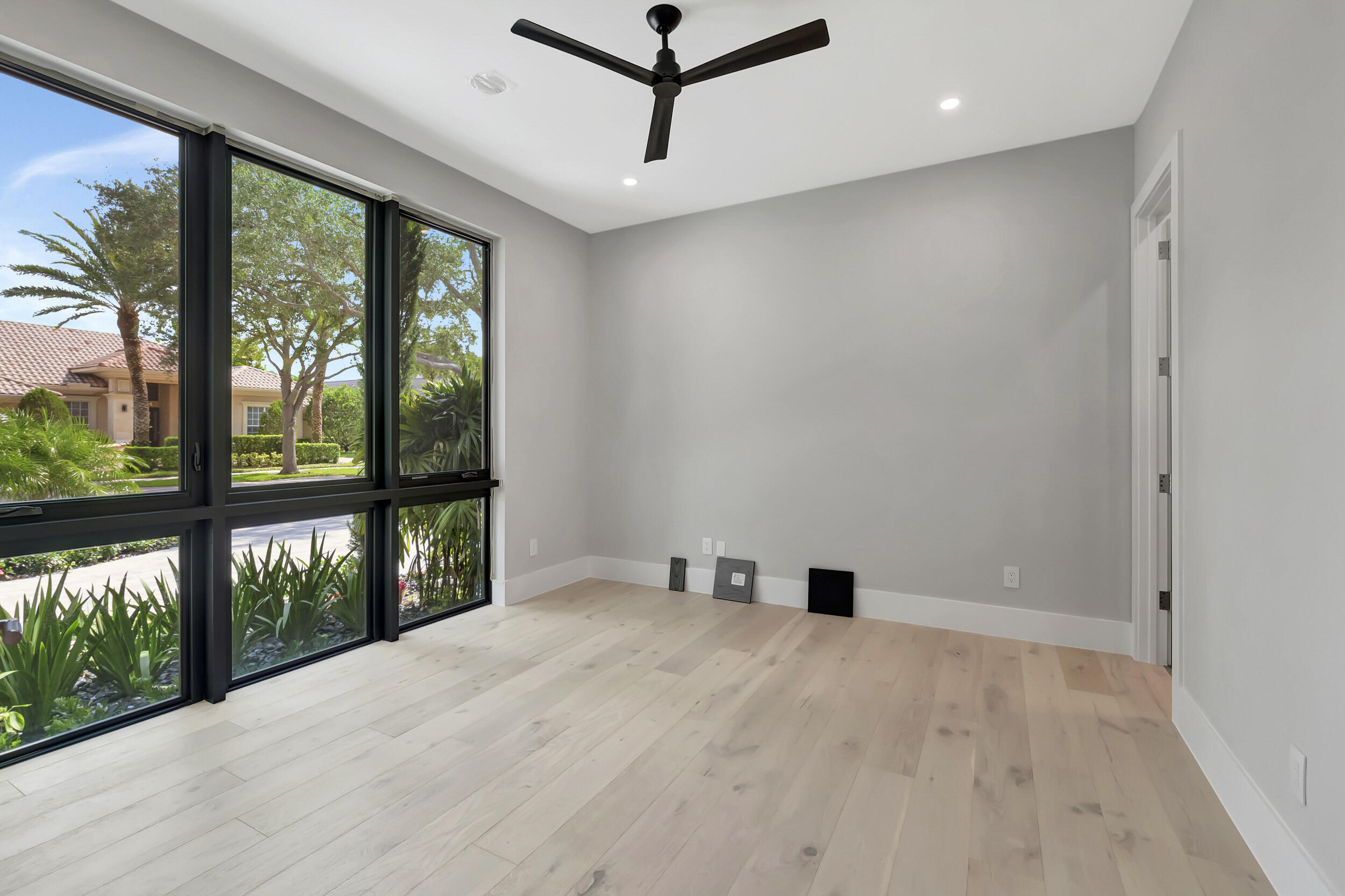 Hamptons - Residential