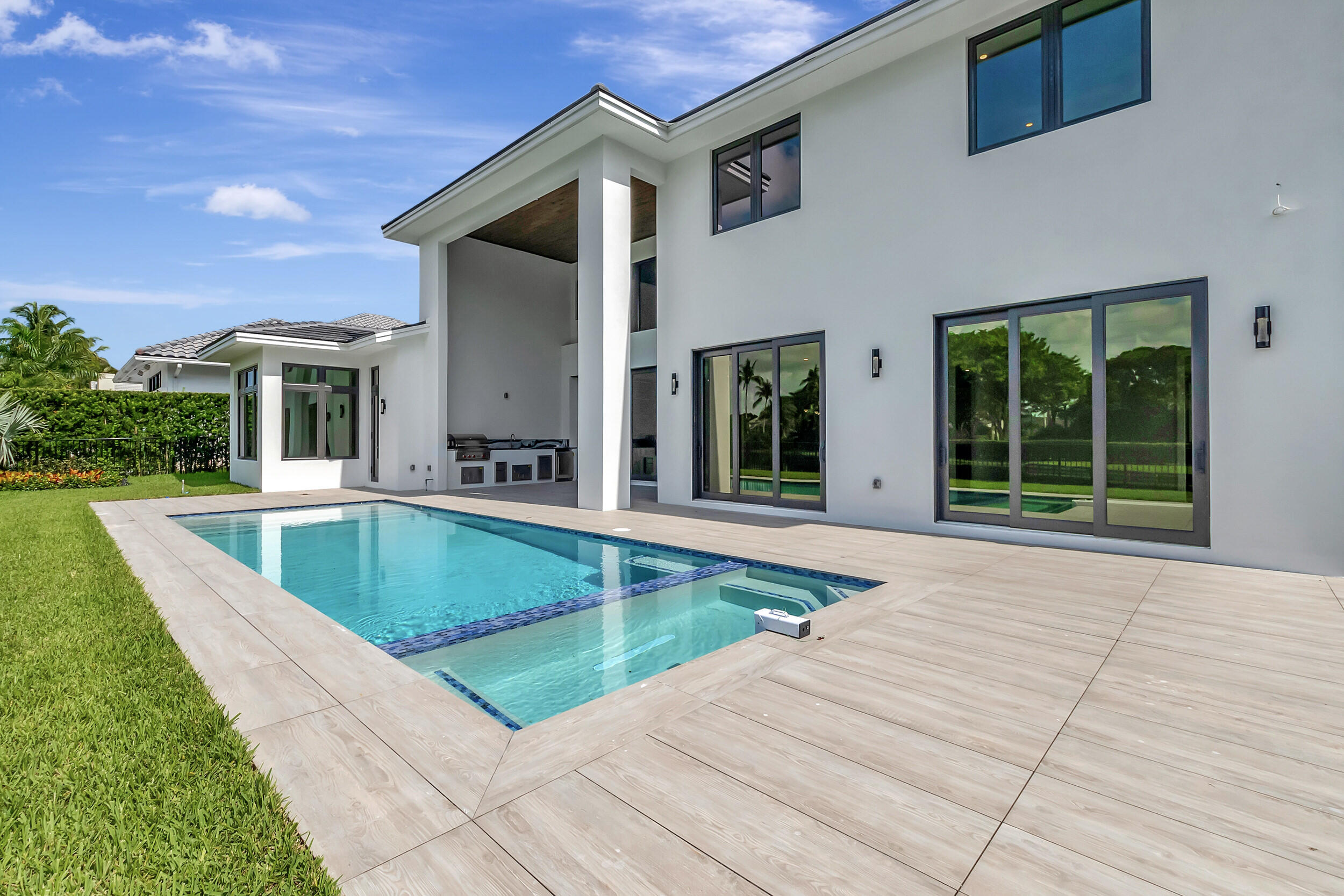 Hamptons - Residential