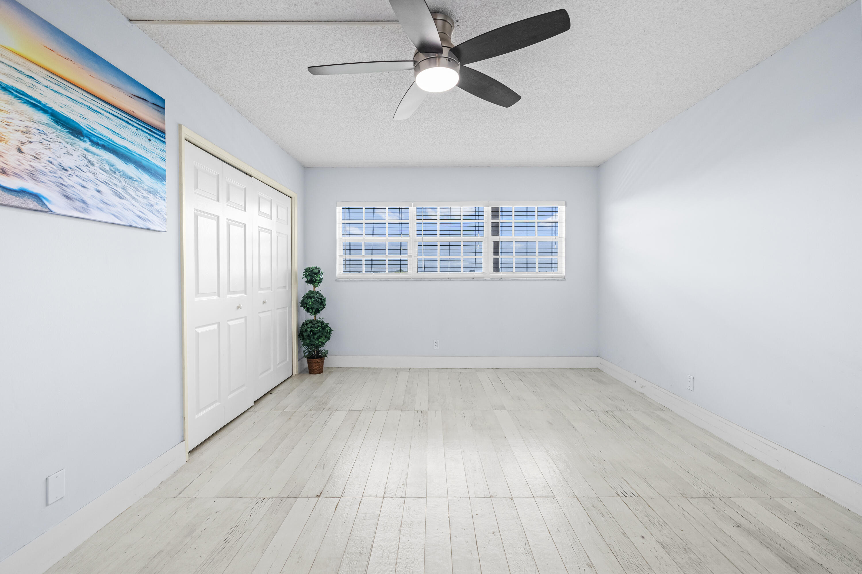 NO 61 PALM-AIRE COUNTRY CLUB - Residential Lease