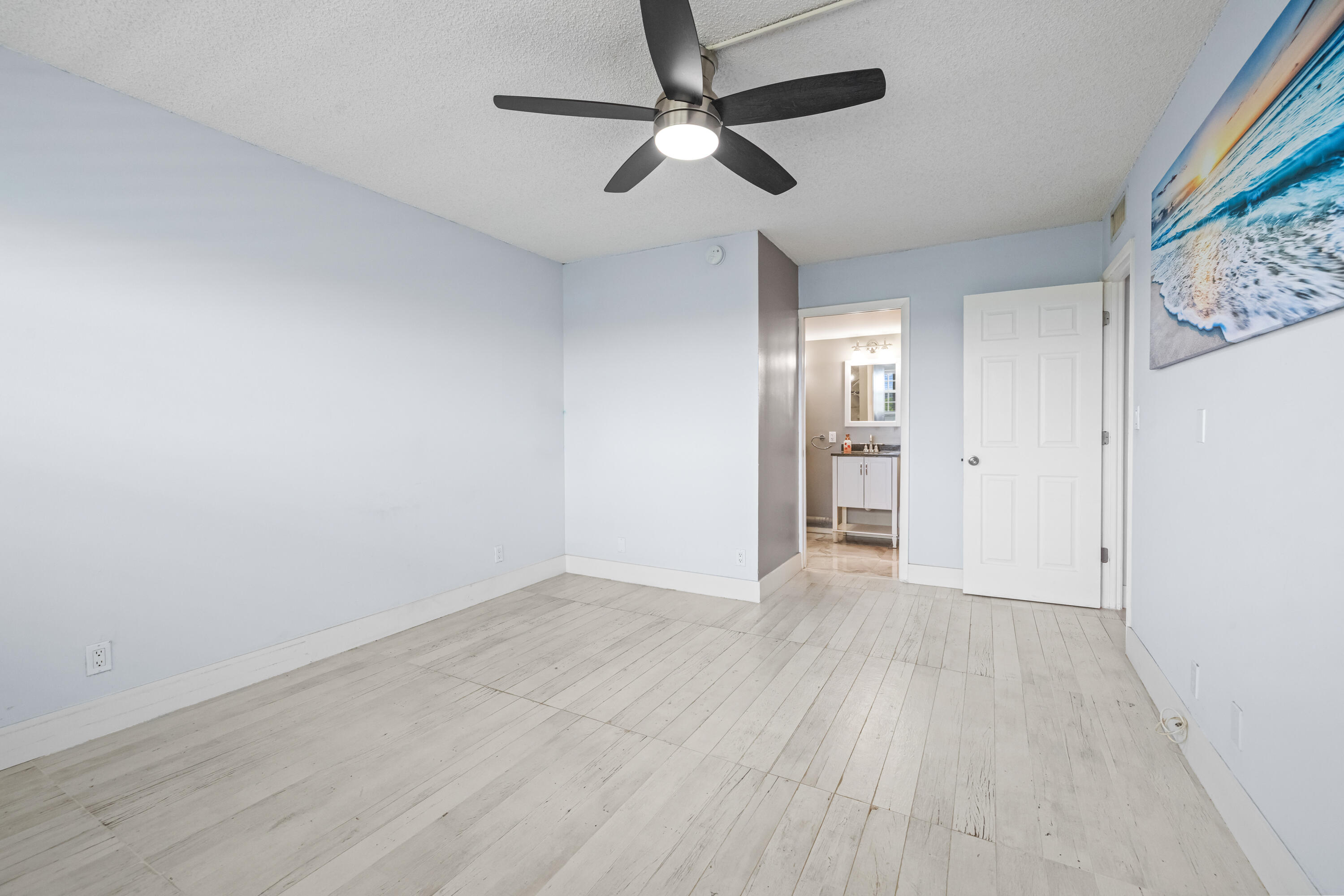 NO 61 PALM-AIRE COUNTRY CLUB - Residential Lease