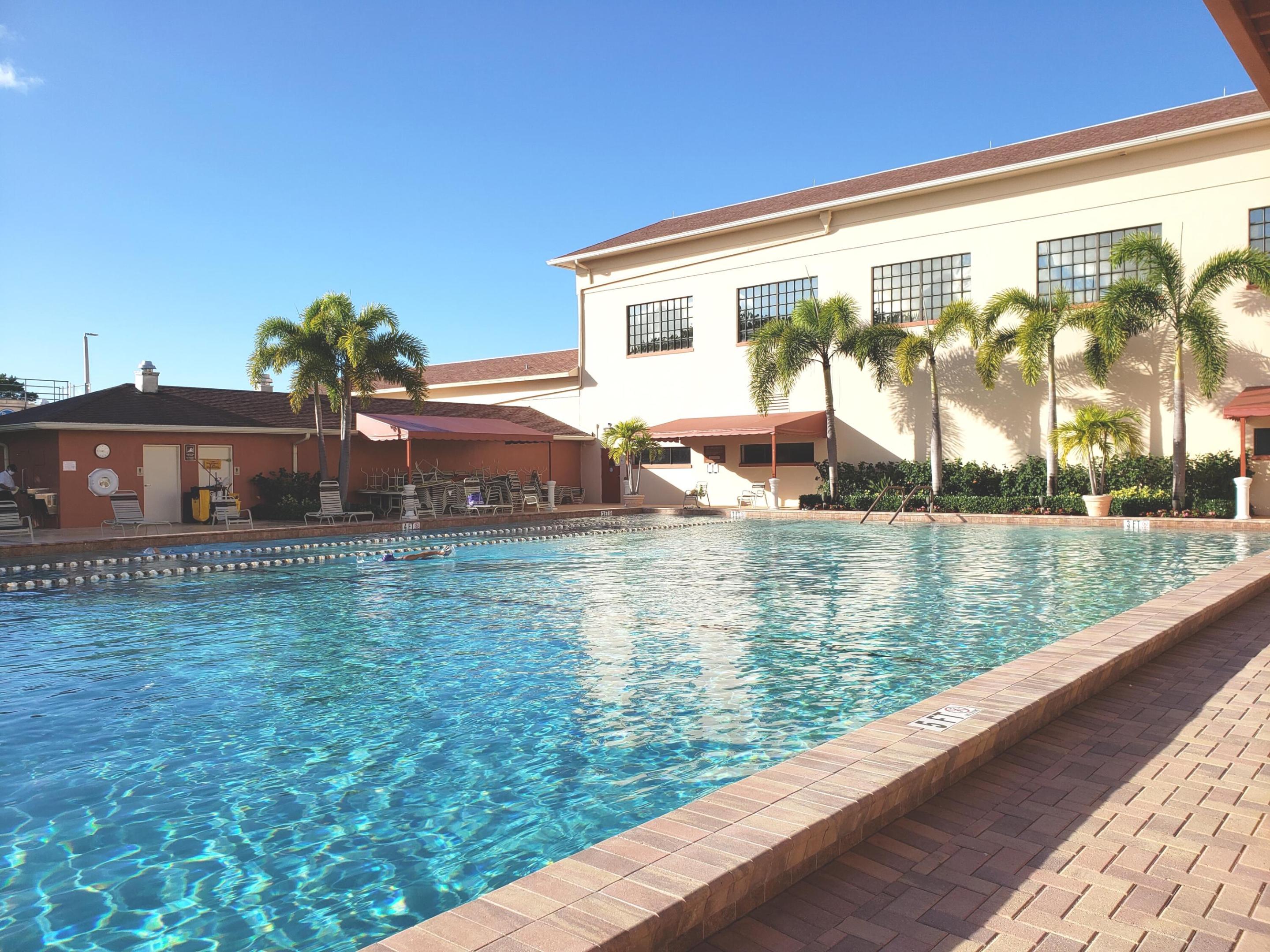 CORNWALL AT CENTURY VILLAGE CONDO - Residential Lease