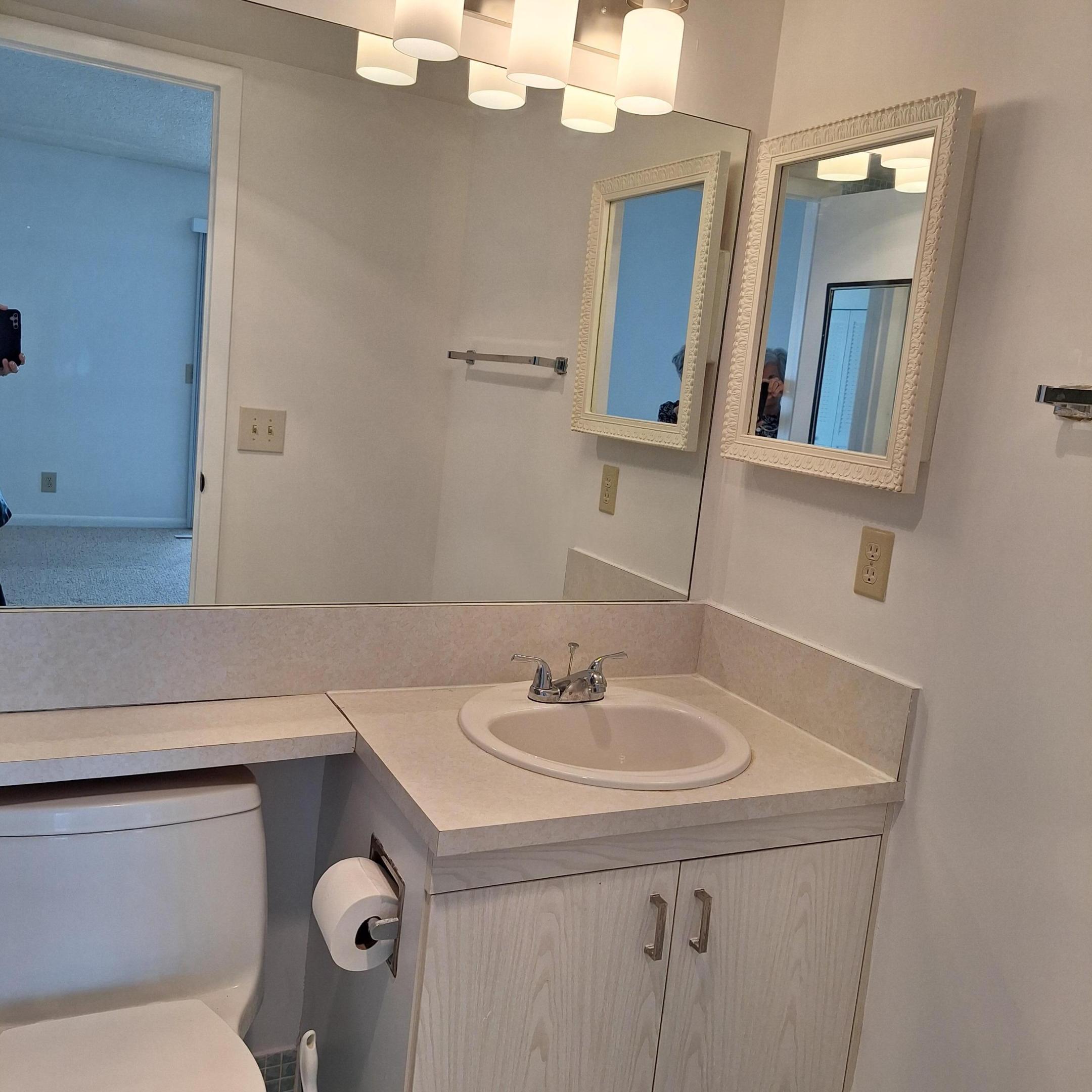 CORNWALL AT CENTURY VILLAGE CONDO - Residential Lease
