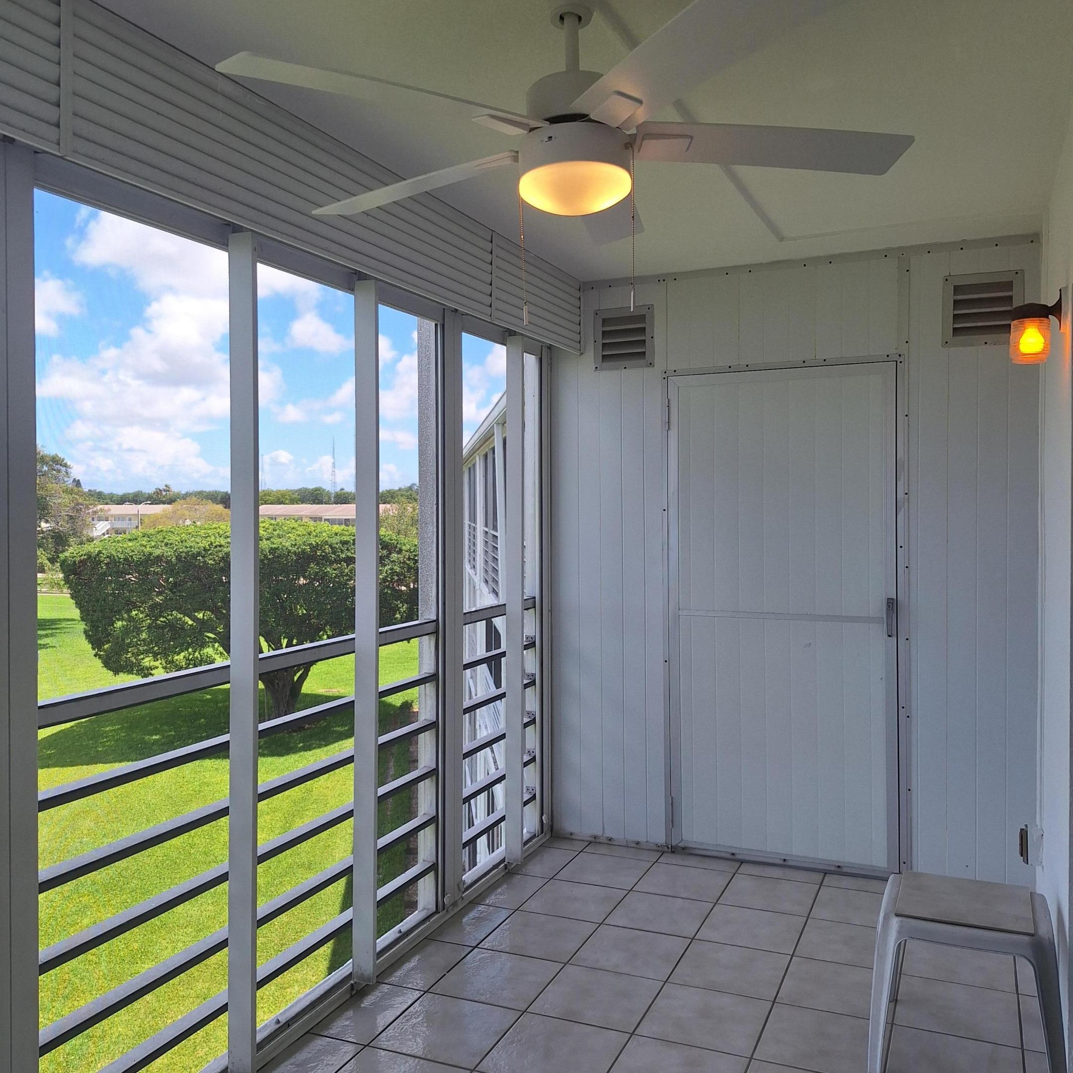 CORNWALL AT CENTURY VILLAGE CONDO - Residential Lease