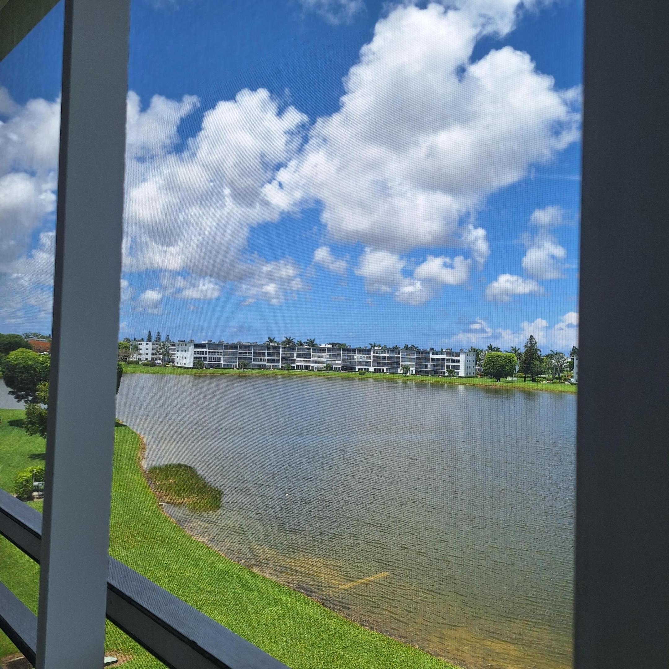 CORNWALL AT CENTURY VILLAGE CONDO - Residential Lease