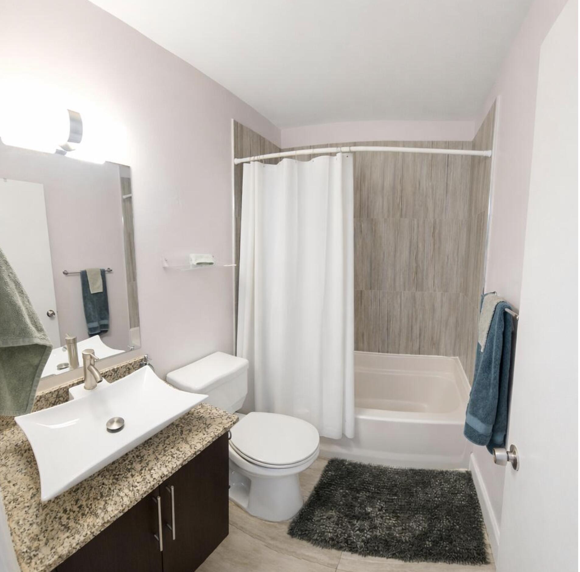 TOWNHOUSES OF CORAL SPRINGS - Residential