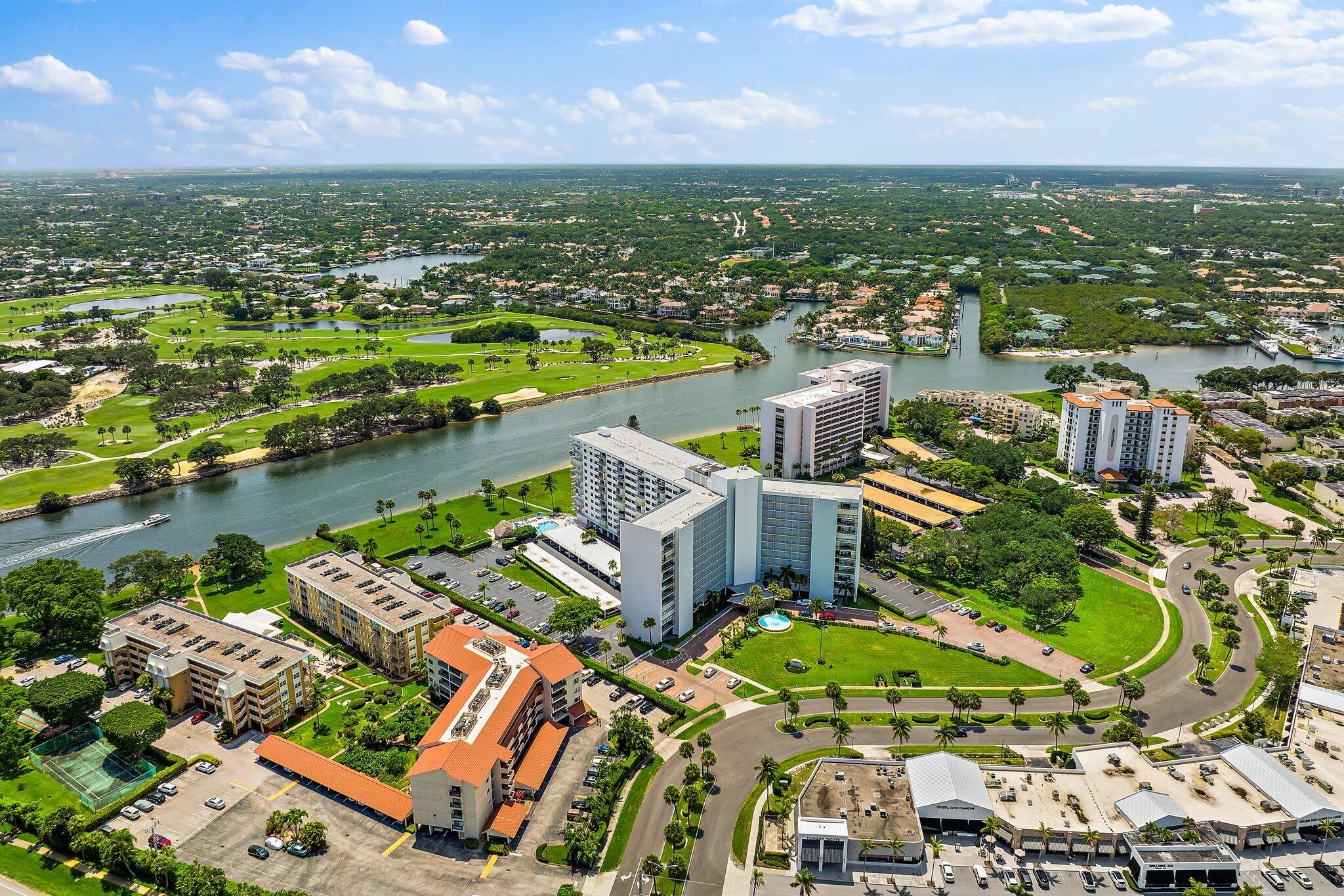 GEMINI CONDO - Residential