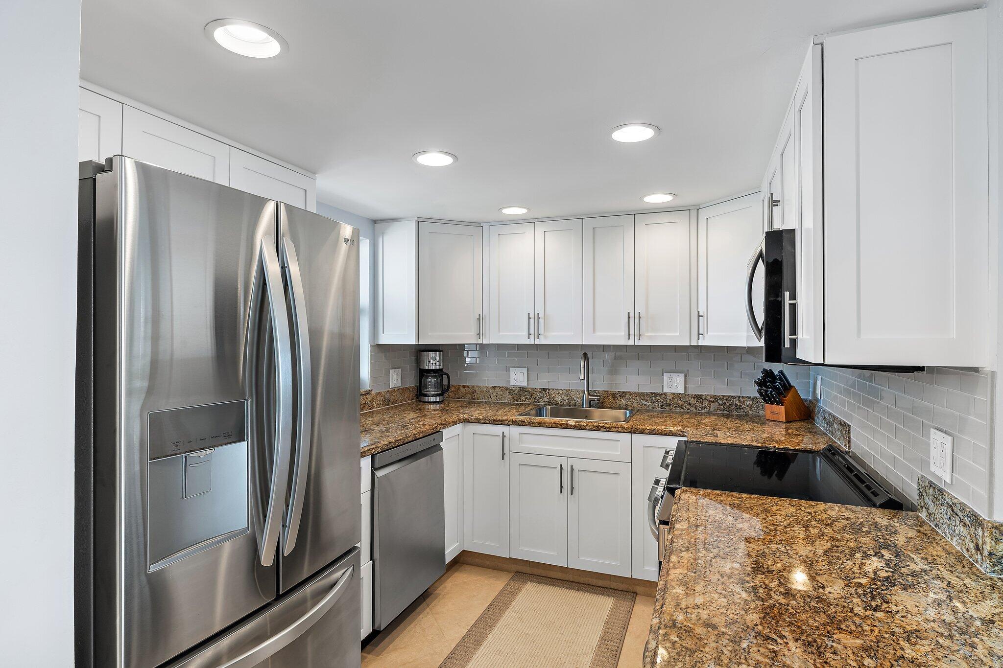 GEMINI CONDO - Residential